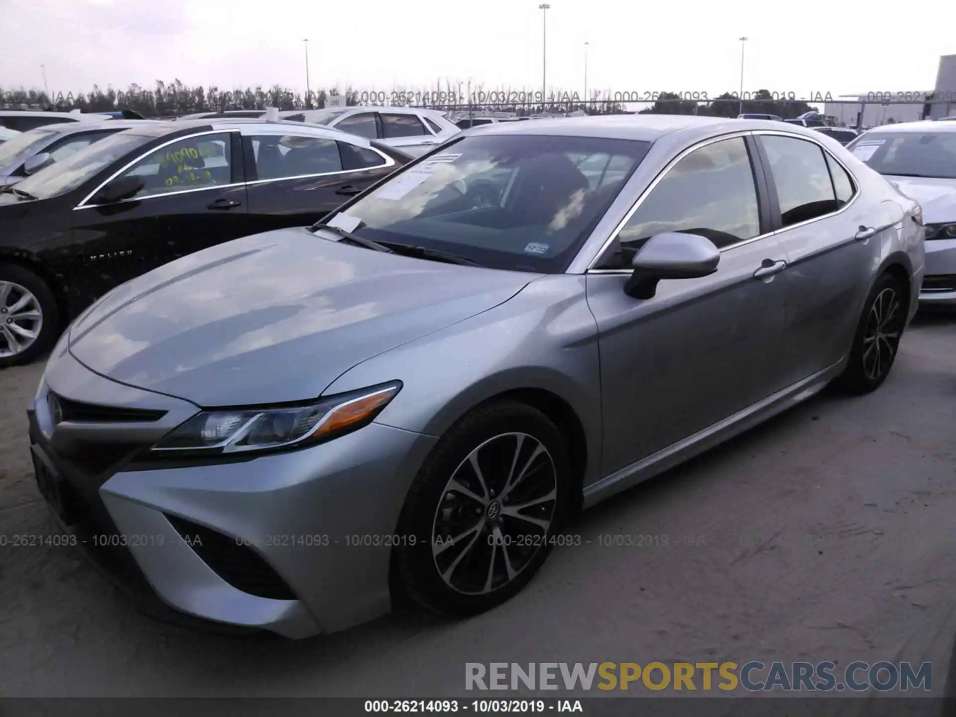 2 Photograph of a damaged car 4T1B11HK7KU730707 TOYOTA CAMRY 2019