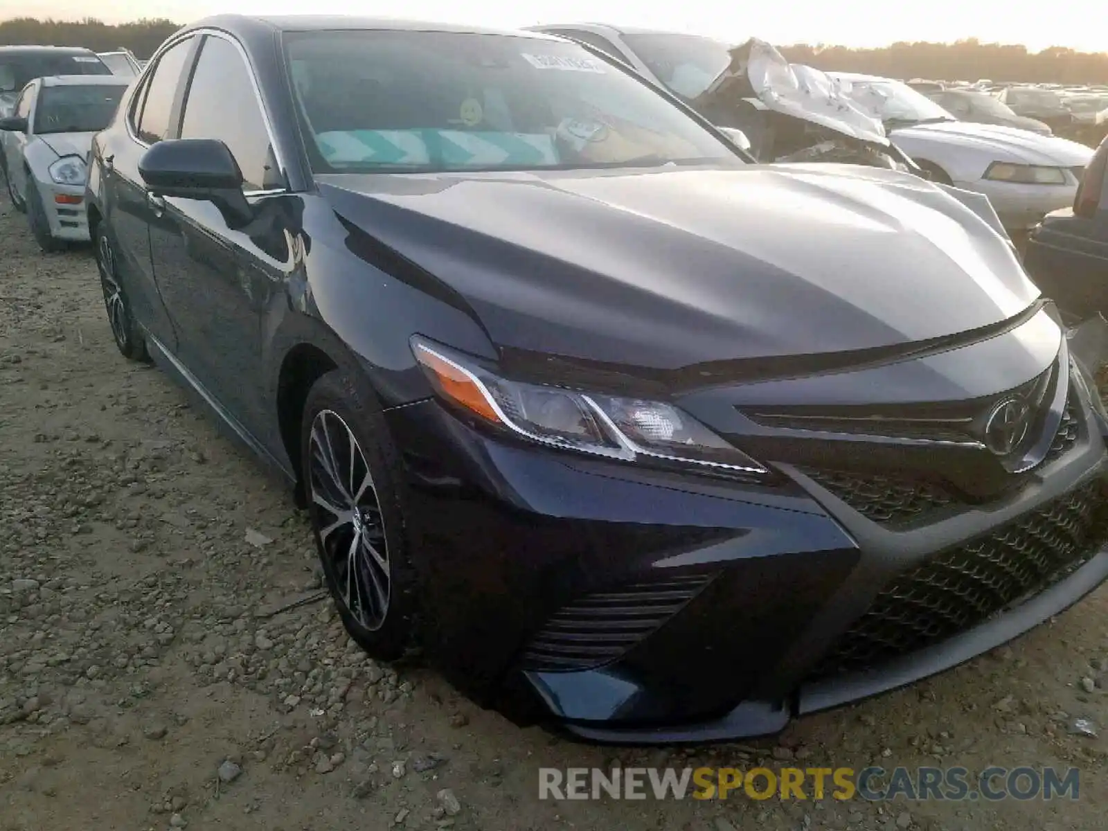 1 Photograph of a damaged car 4T1B11HK7KU732893 TOYOTA CAMRY 2019