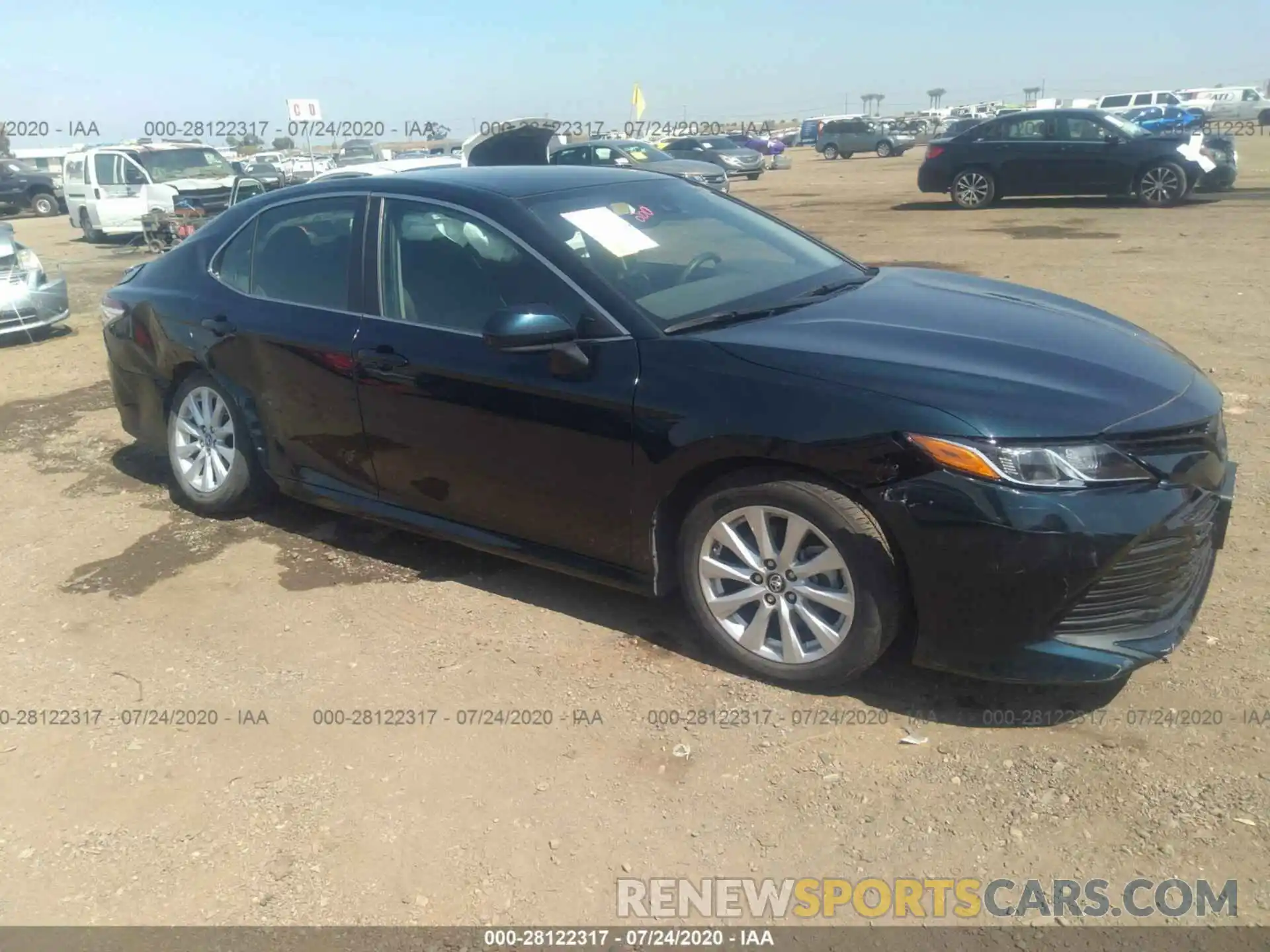 1 Photograph of a damaged car 4T1B11HK7KU734465 TOYOTA CAMRY 2019