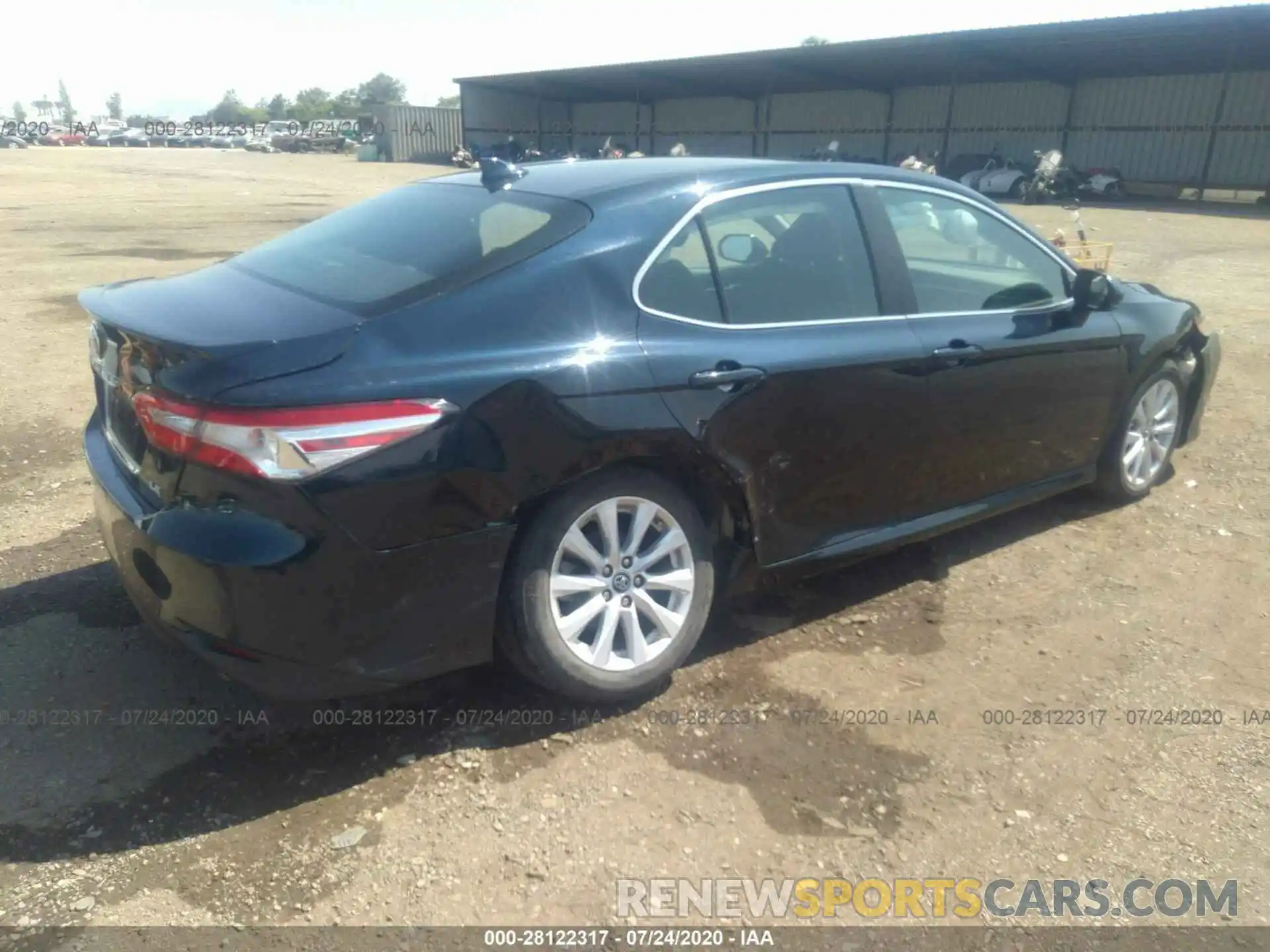 4 Photograph of a damaged car 4T1B11HK7KU734465 TOYOTA CAMRY 2019