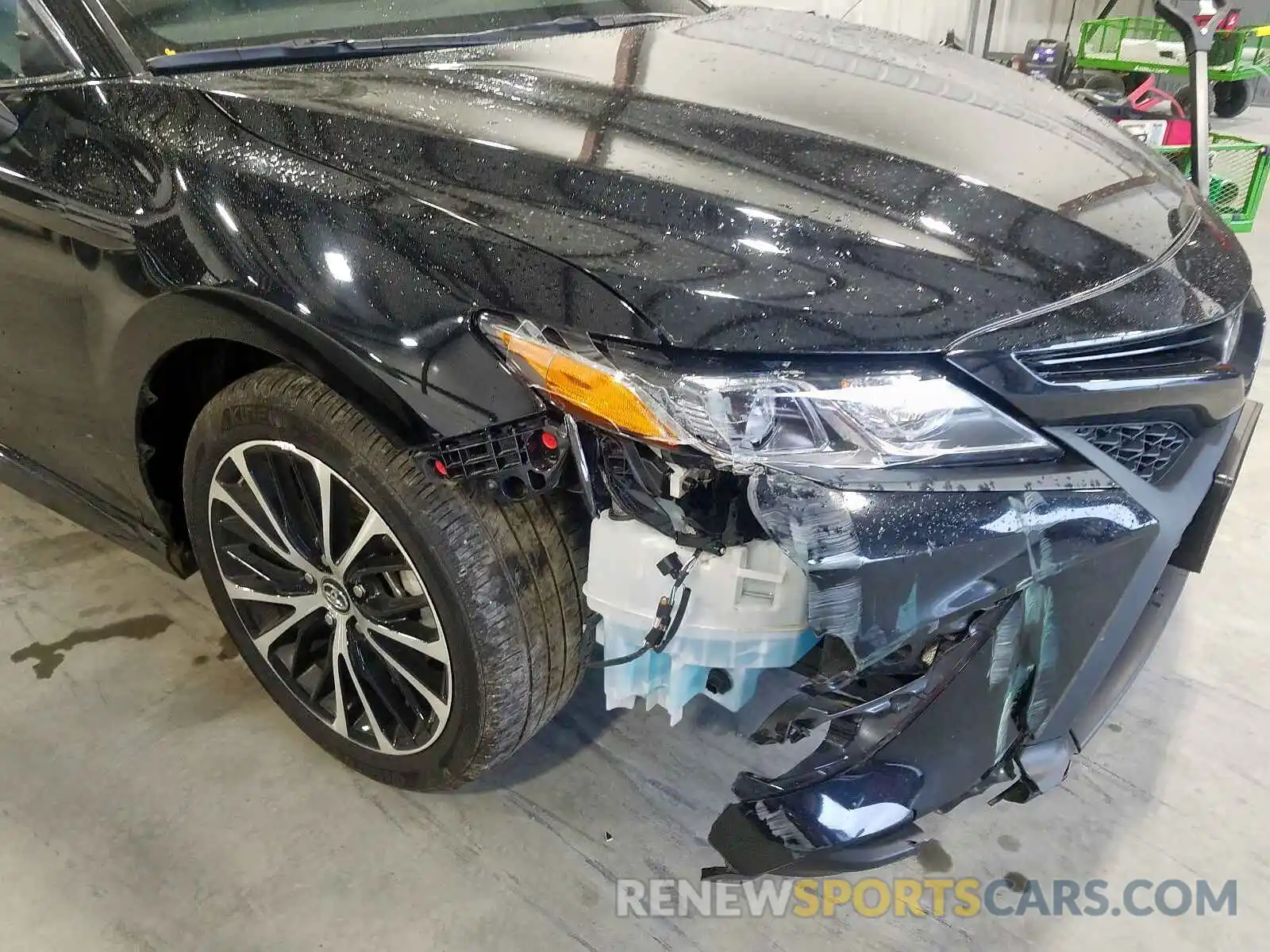 9 Photograph of a damaged car 4T1B11HK7KU734739 TOYOTA CAMRY 2019