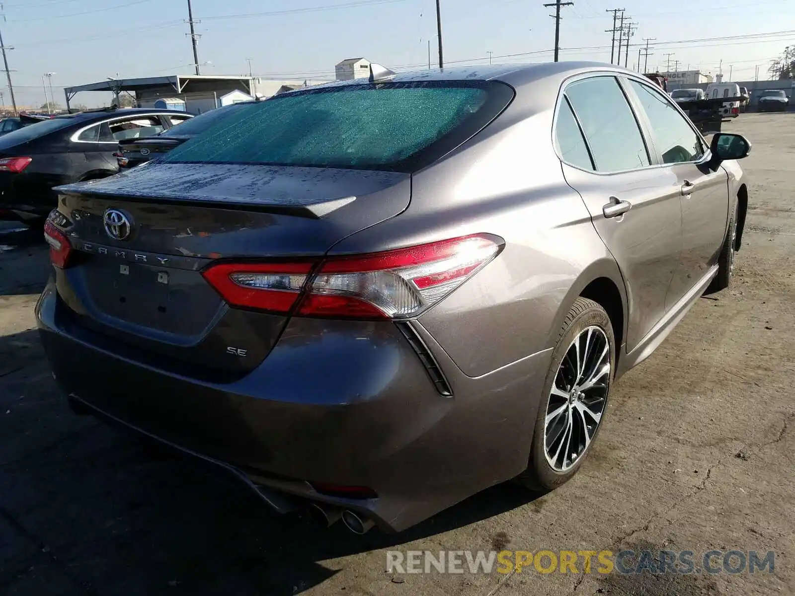 4 Photograph of a damaged car 4T1B11HK7KU736006 TOYOTA CAMRY 2019