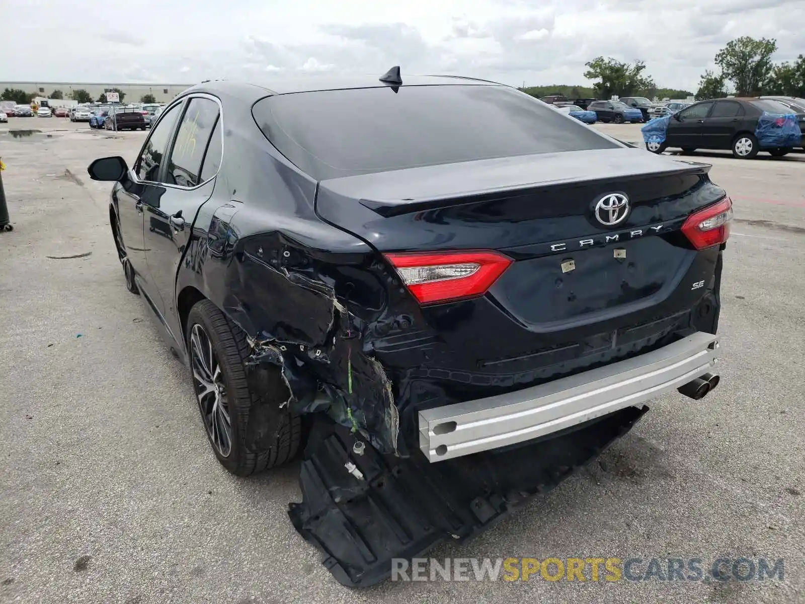 3 Photograph of a damaged car 4T1B11HK7KU736541 TOYOTA CAMRY 2019