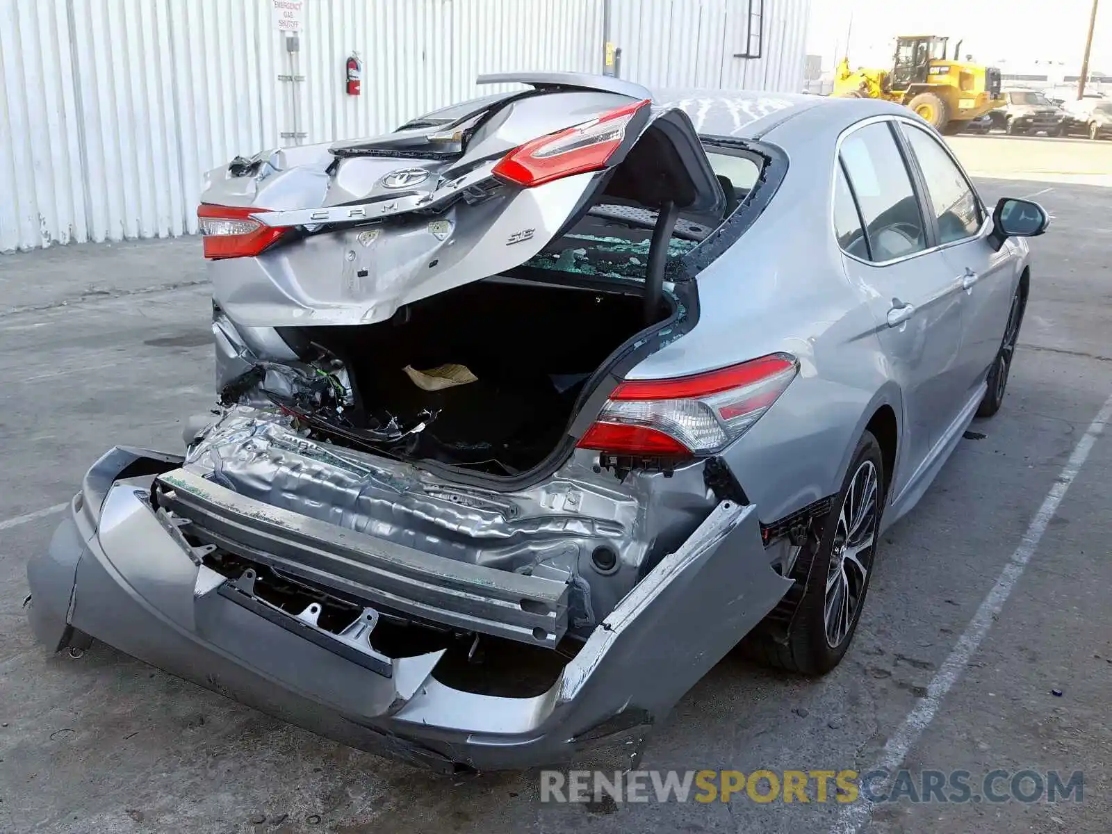 4 Photograph of a damaged car 4T1B11HK7KU738161 TOYOTA CAMRY 2019