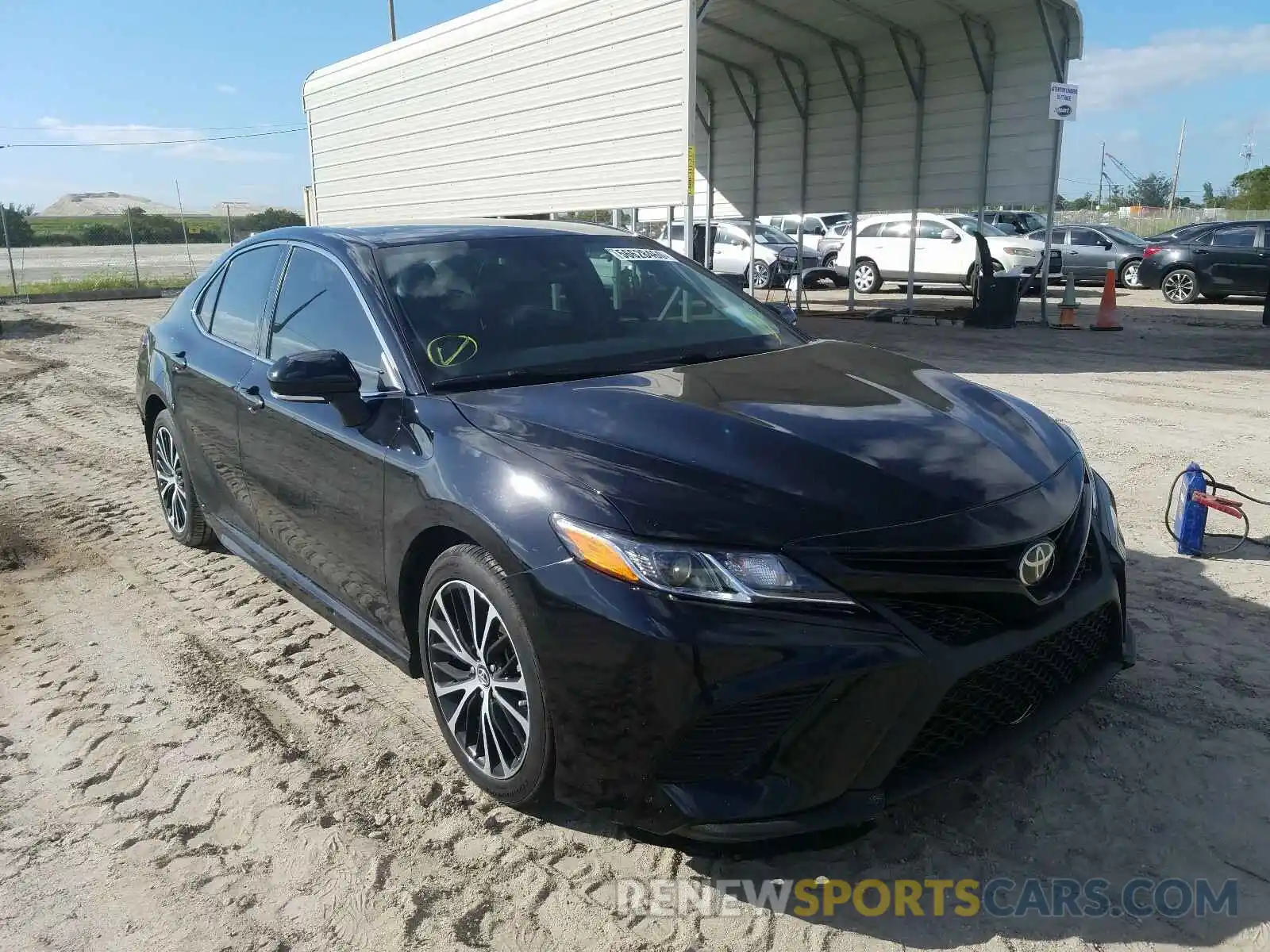 1 Photograph of a damaged car 4T1B11HK7KU738404 TOYOTA CAMRY 2019