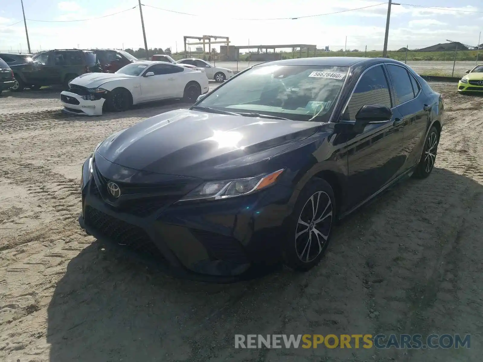 2 Photograph of a damaged car 4T1B11HK7KU738404 TOYOTA CAMRY 2019