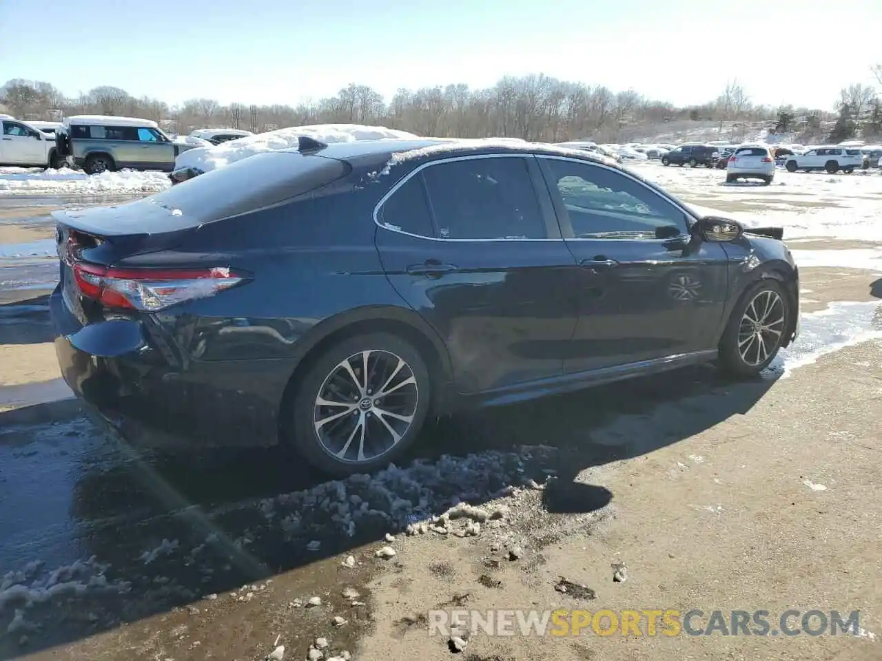 3 Photograph of a damaged car 4T1B11HK7KU738600 TOYOTA CAMRY 2019