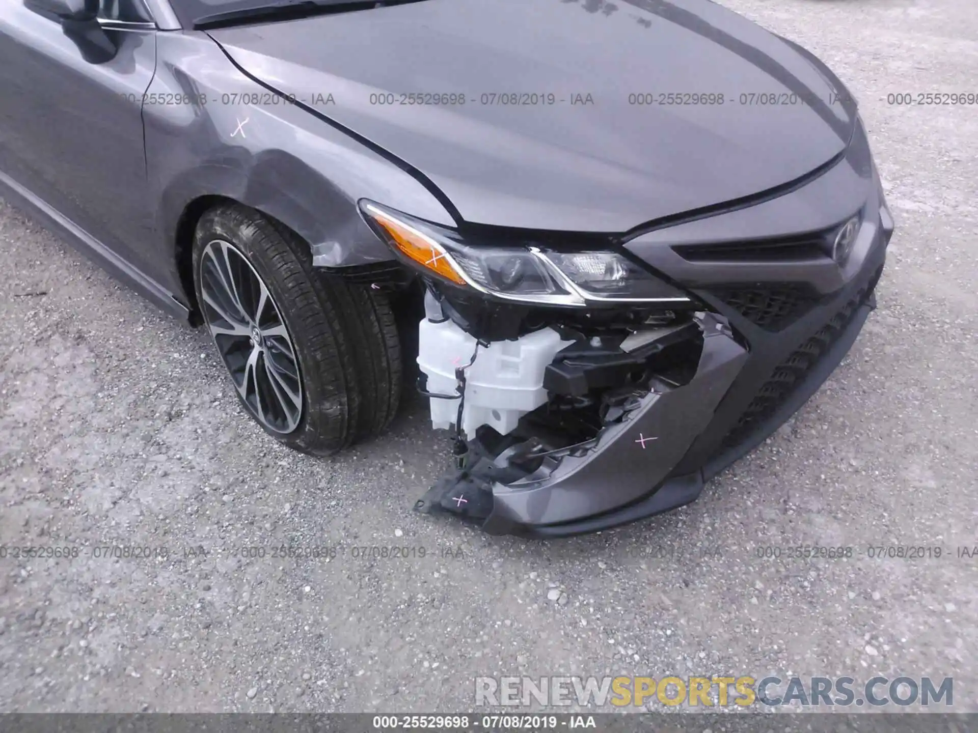 6 Photograph of a damaged car 4T1B11HK7KU739357 TOYOTA CAMRY 2019