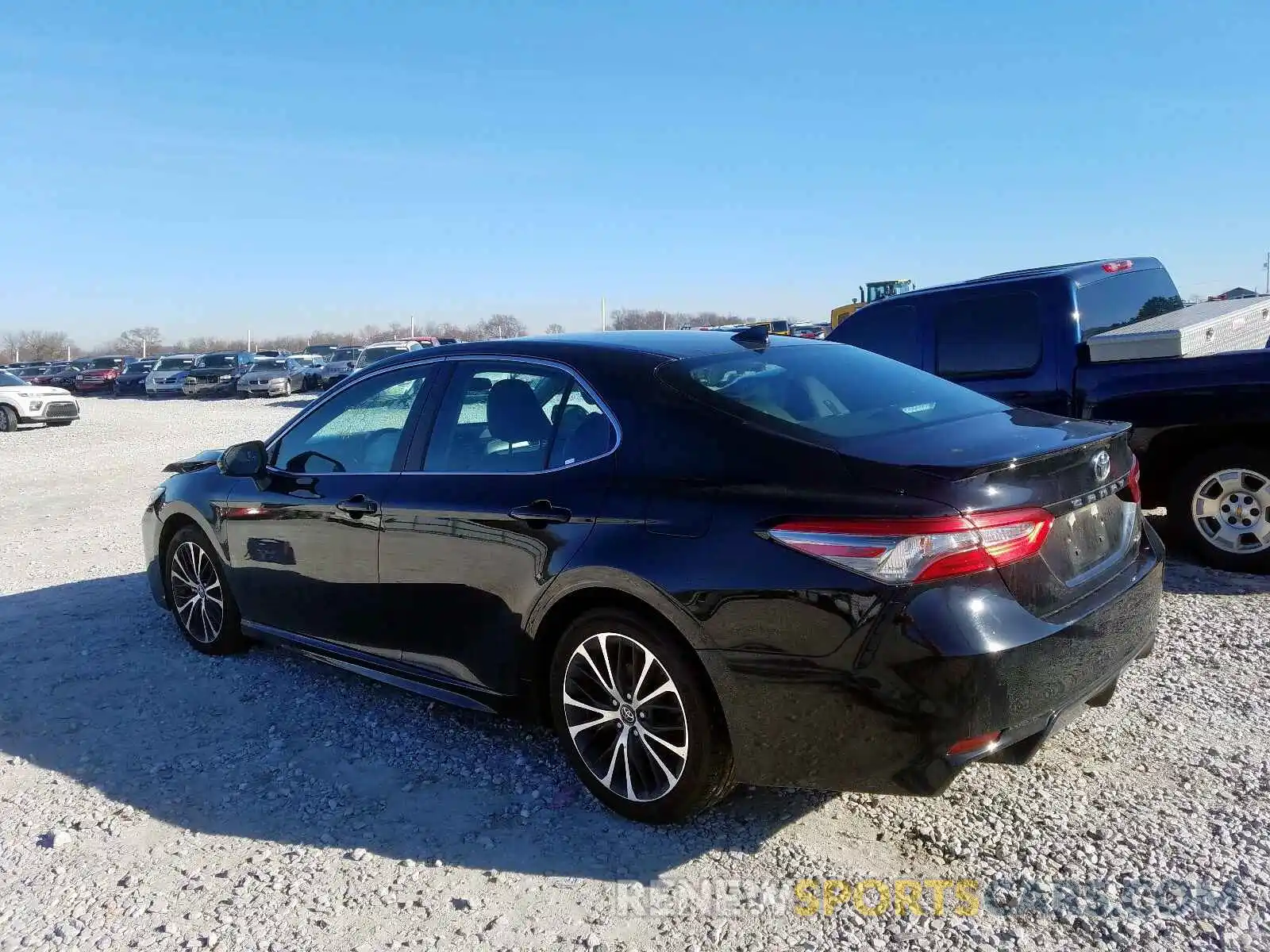 3 Photograph of a damaged car 4T1B11HK7KU739911 TOYOTA CAMRY 2019