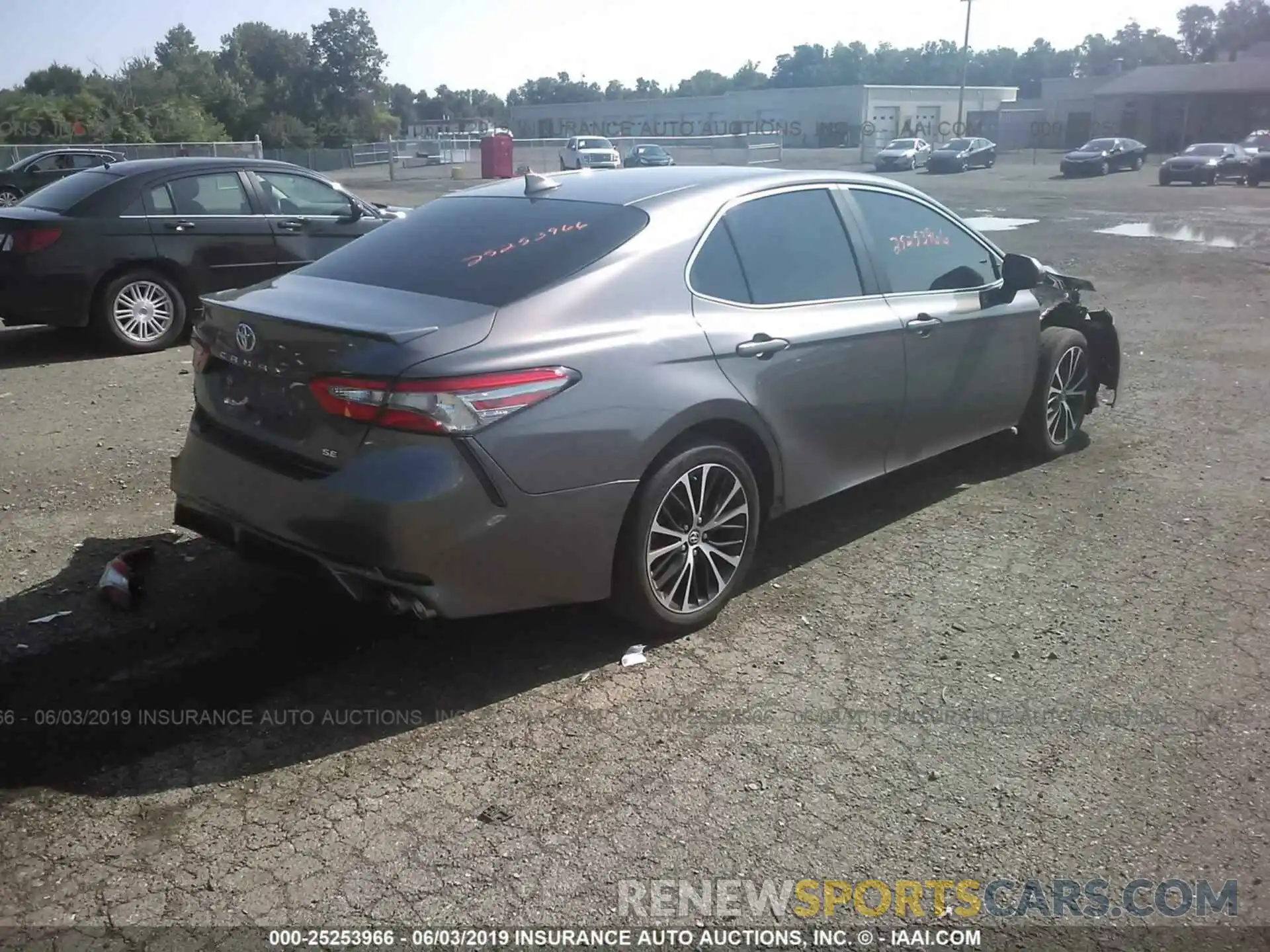 4 Photograph of a damaged car 4T1B11HK7KU740735 TOYOTA CAMRY 2019