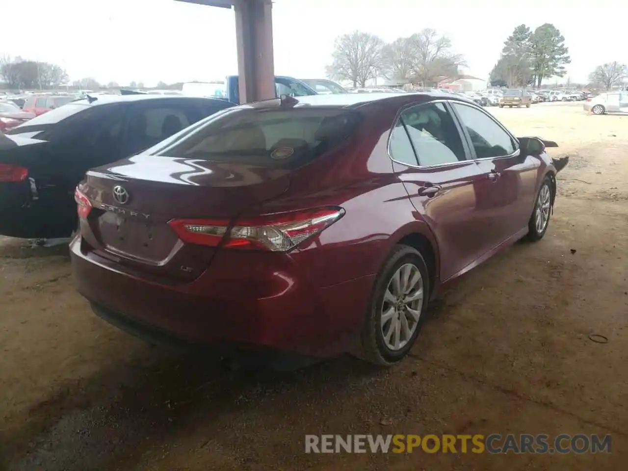 4 Photograph of a damaged car 4T1B11HK7KU740976 TOYOTA CAMRY 2019