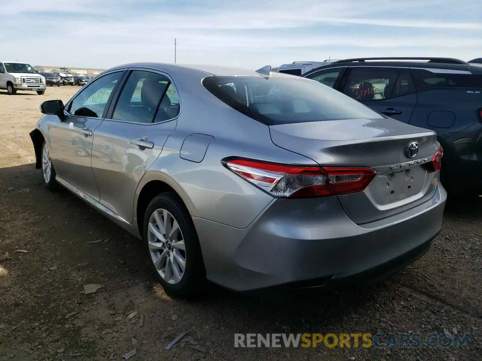 3 Photograph of a damaged car 4T1B11HK7KU742551 TOYOTA CAMRY 2019