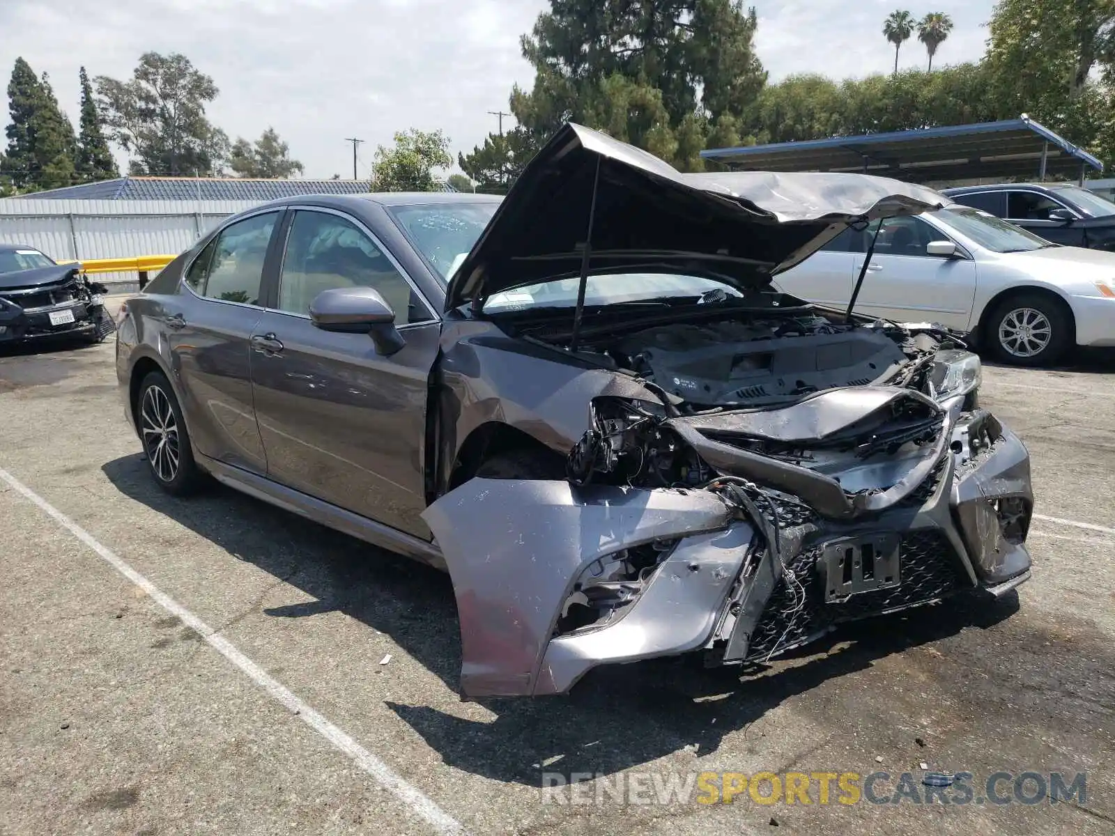 1 Photograph of a damaged car 4T1B11HK7KU744302 TOYOTA CAMRY 2019