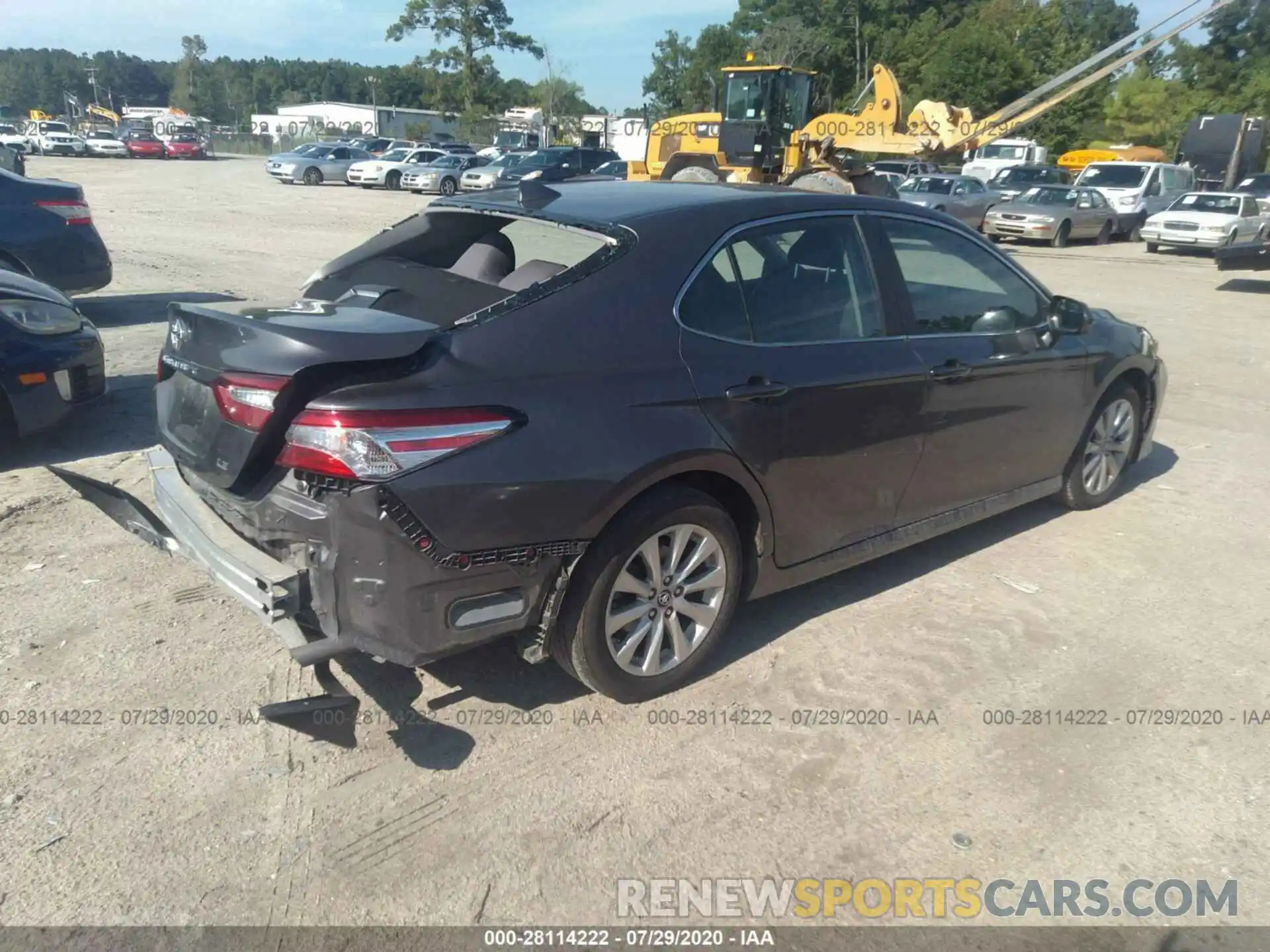 4 Photograph of a damaged car 4T1B11HK7KU746602 TOYOTA CAMRY 2019