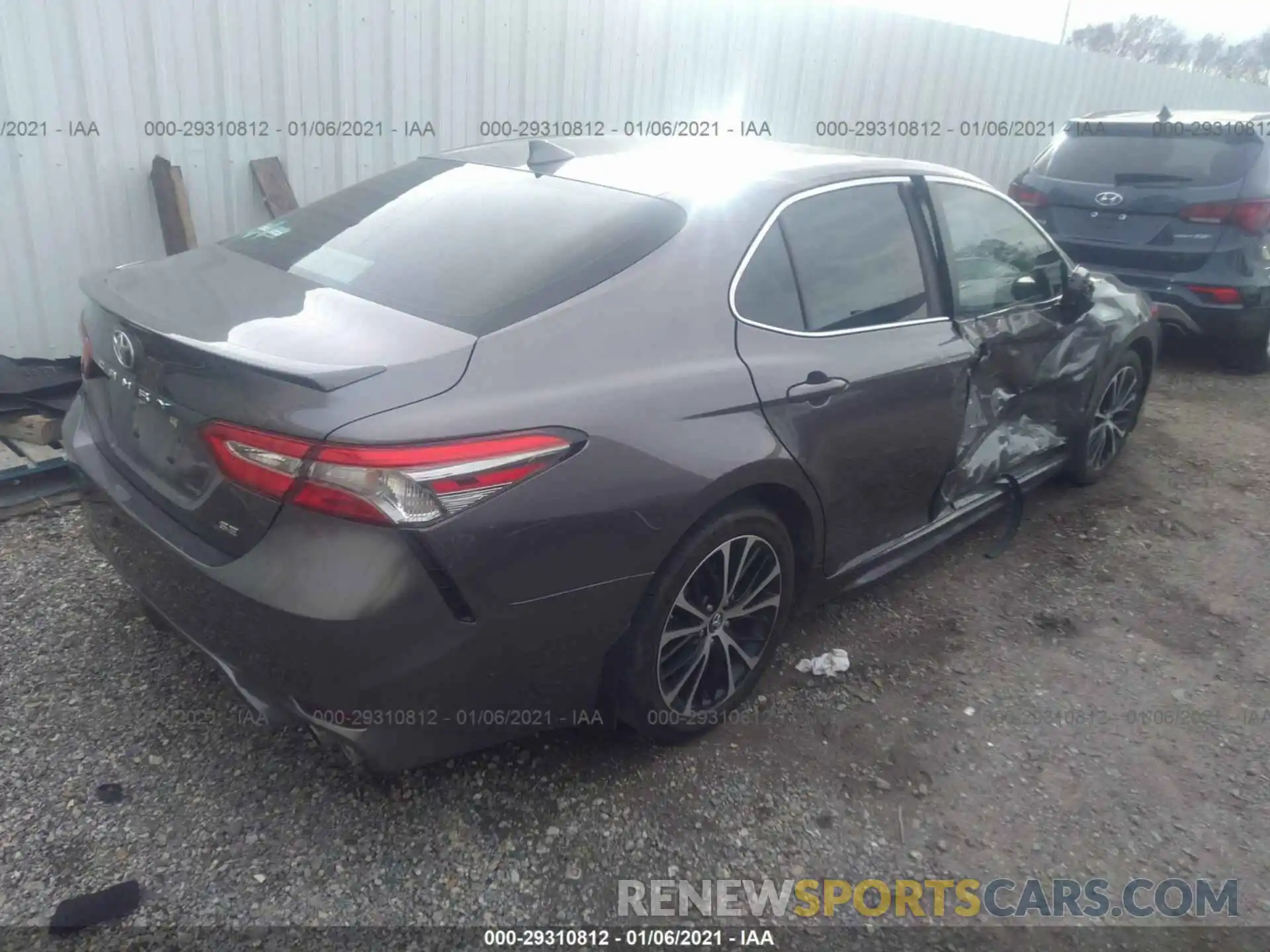 4 Photograph of a damaged car 4T1B11HK7KU749323 TOYOTA CAMRY 2019