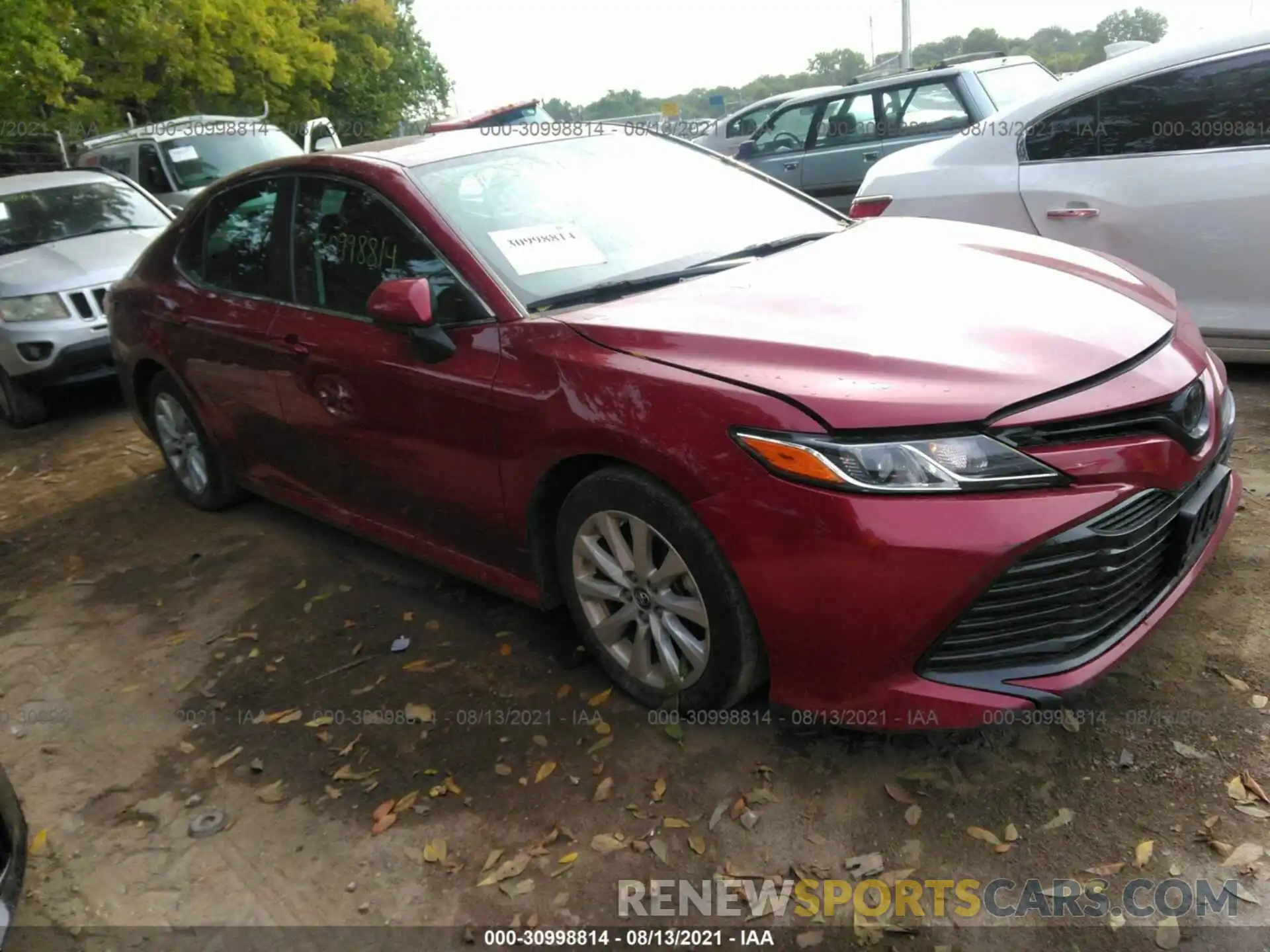 1 Photograph of a damaged car 4T1B11HK7KU753677 TOYOTA CAMRY 2019