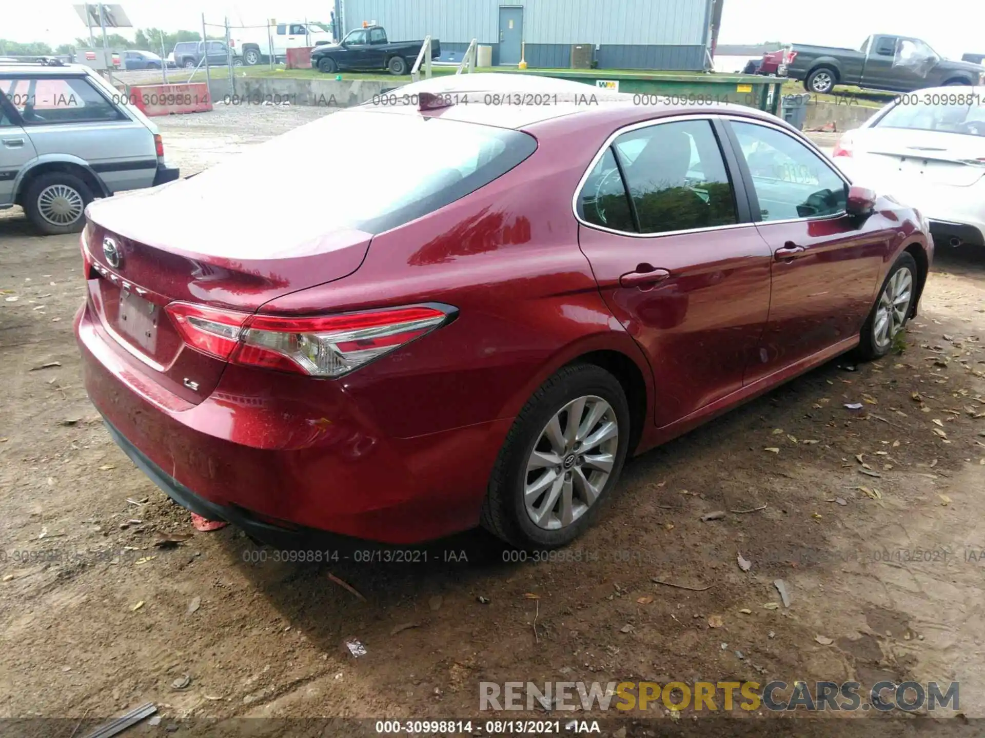 4 Photograph of a damaged car 4T1B11HK7KU753677 TOYOTA CAMRY 2019