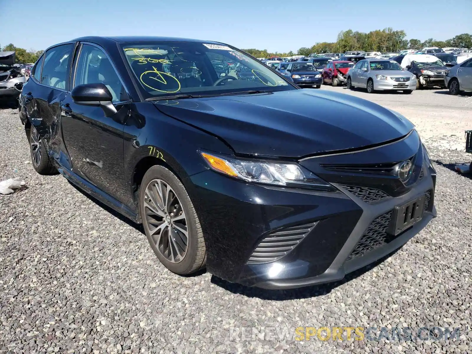 1 Photograph of a damaged car 4T1B11HK7KU754098 TOYOTA CAMRY 2019