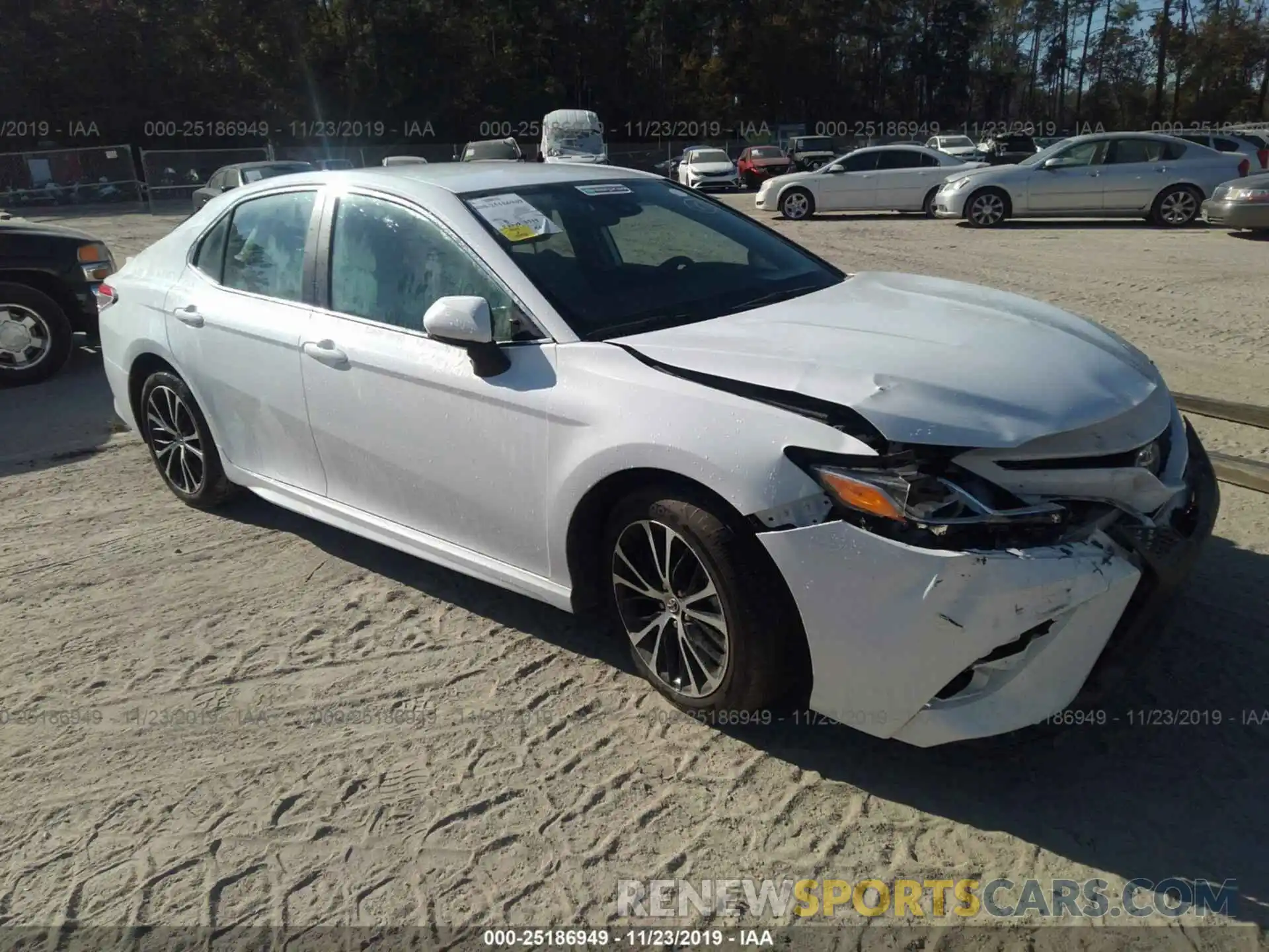 1 Photograph of a damaged car 4T1B11HK7KU755056 TOYOTA CAMRY 2019