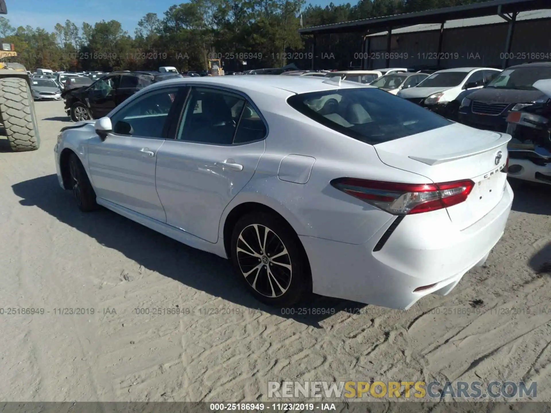 3 Photograph of a damaged car 4T1B11HK7KU755056 TOYOTA CAMRY 2019