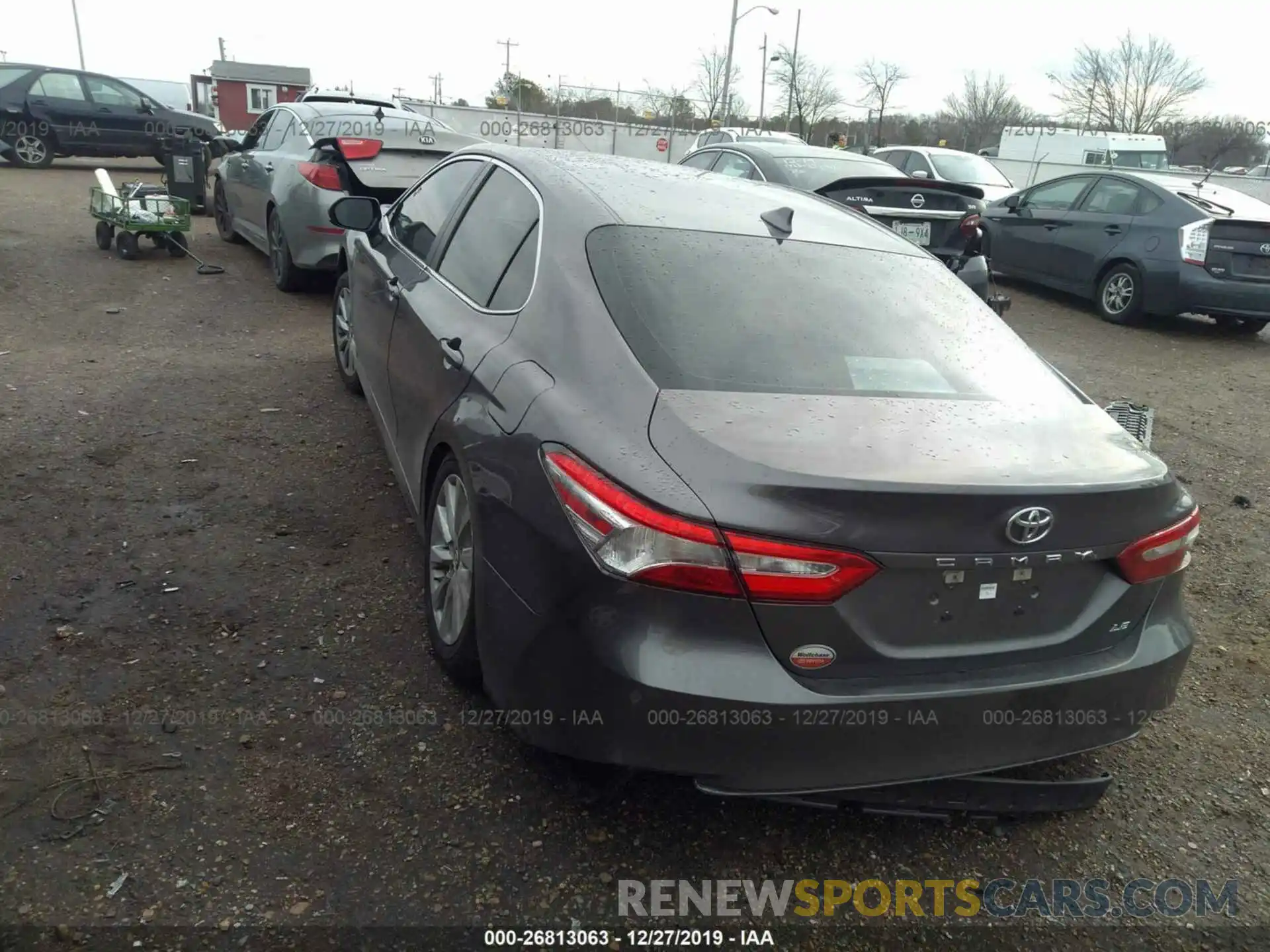 3 Photograph of a damaged car 4T1B11HK7KU755767 TOYOTA CAMRY 2019