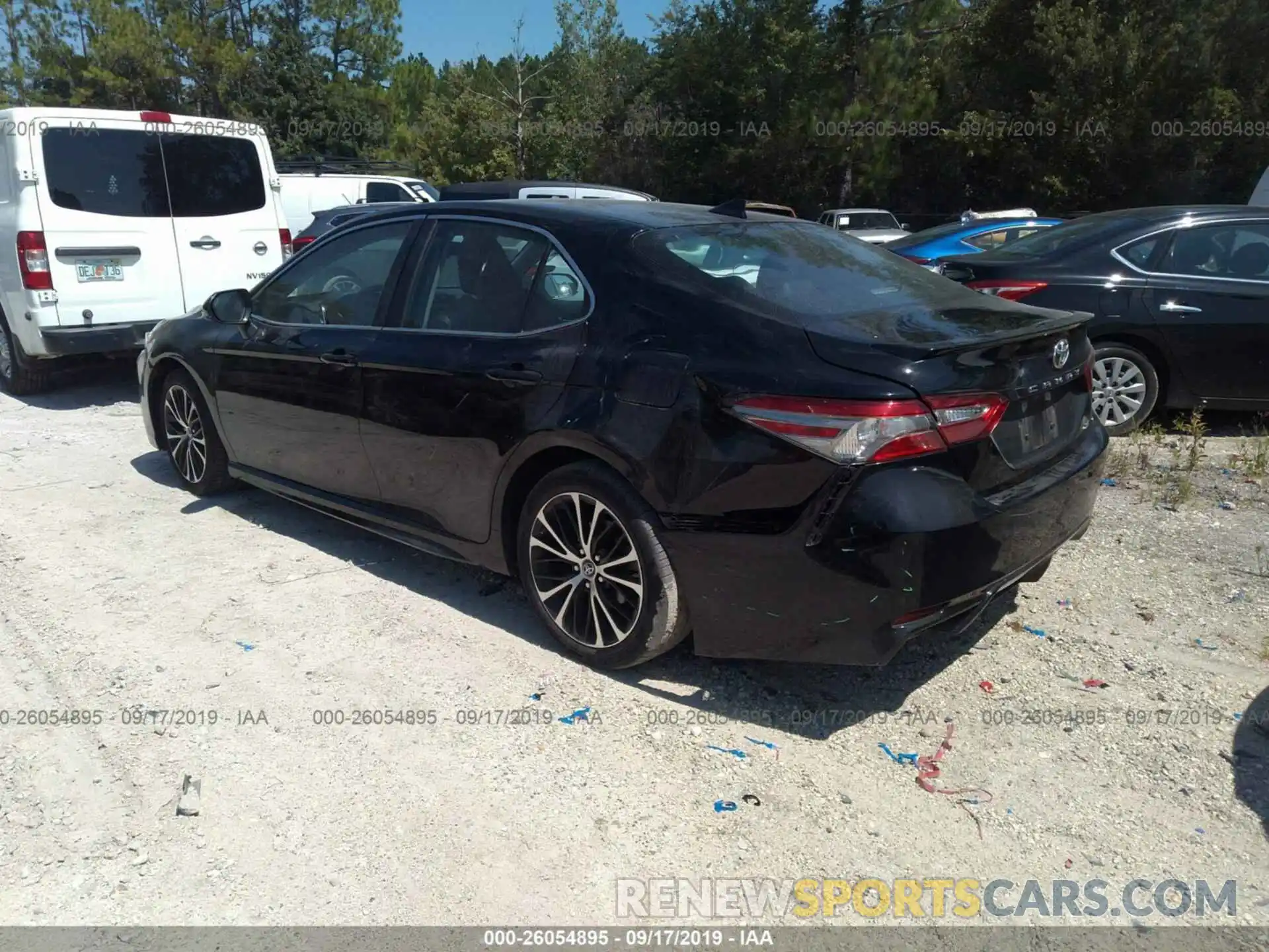 3 Photograph of a damaged car 4T1B11HK7KU758796 TOYOTA CAMRY 2019