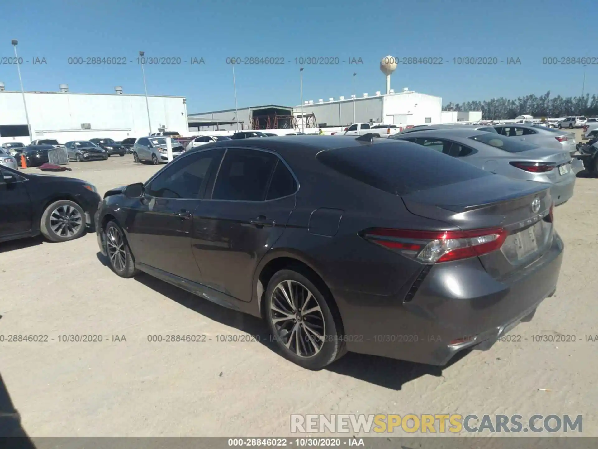 3 Photograph of a damaged car 4T1B11HK7KU760337 TOYOTA CAMRY 2019