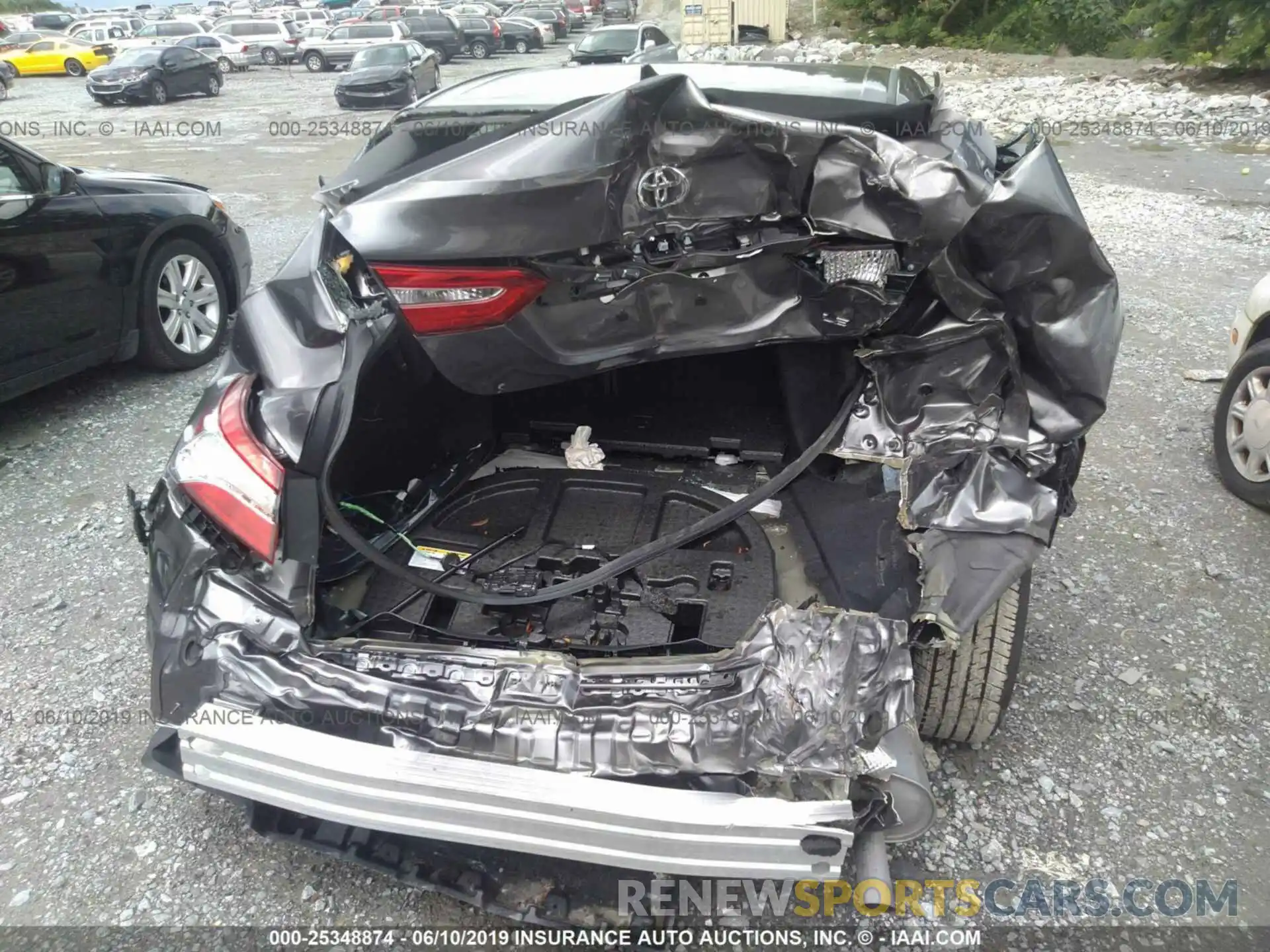 6 Photograph of a damaged car 4T1B11HK7KU760368 TOYOTA CAMRY 2019