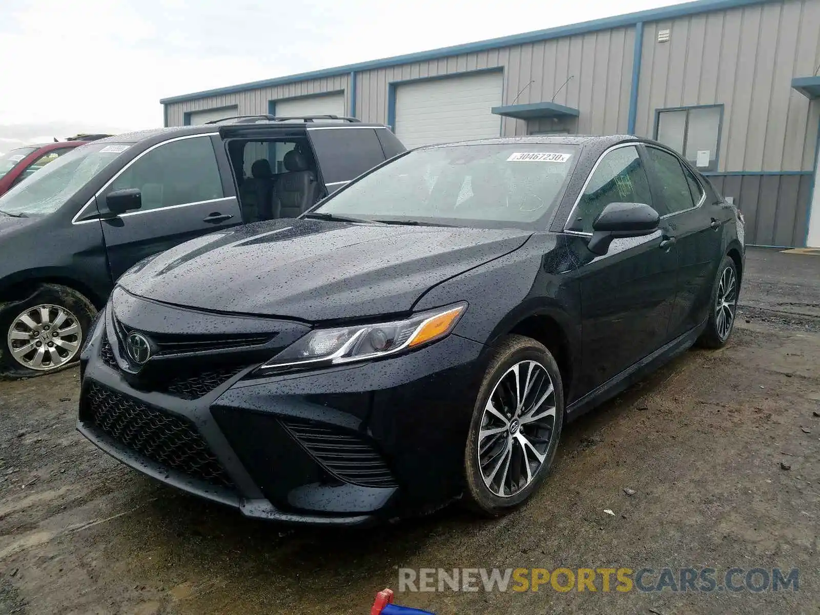 2 Photograph of a damaged car 4T1B11HK7KU760533 TOYOTA CAMRY 2019