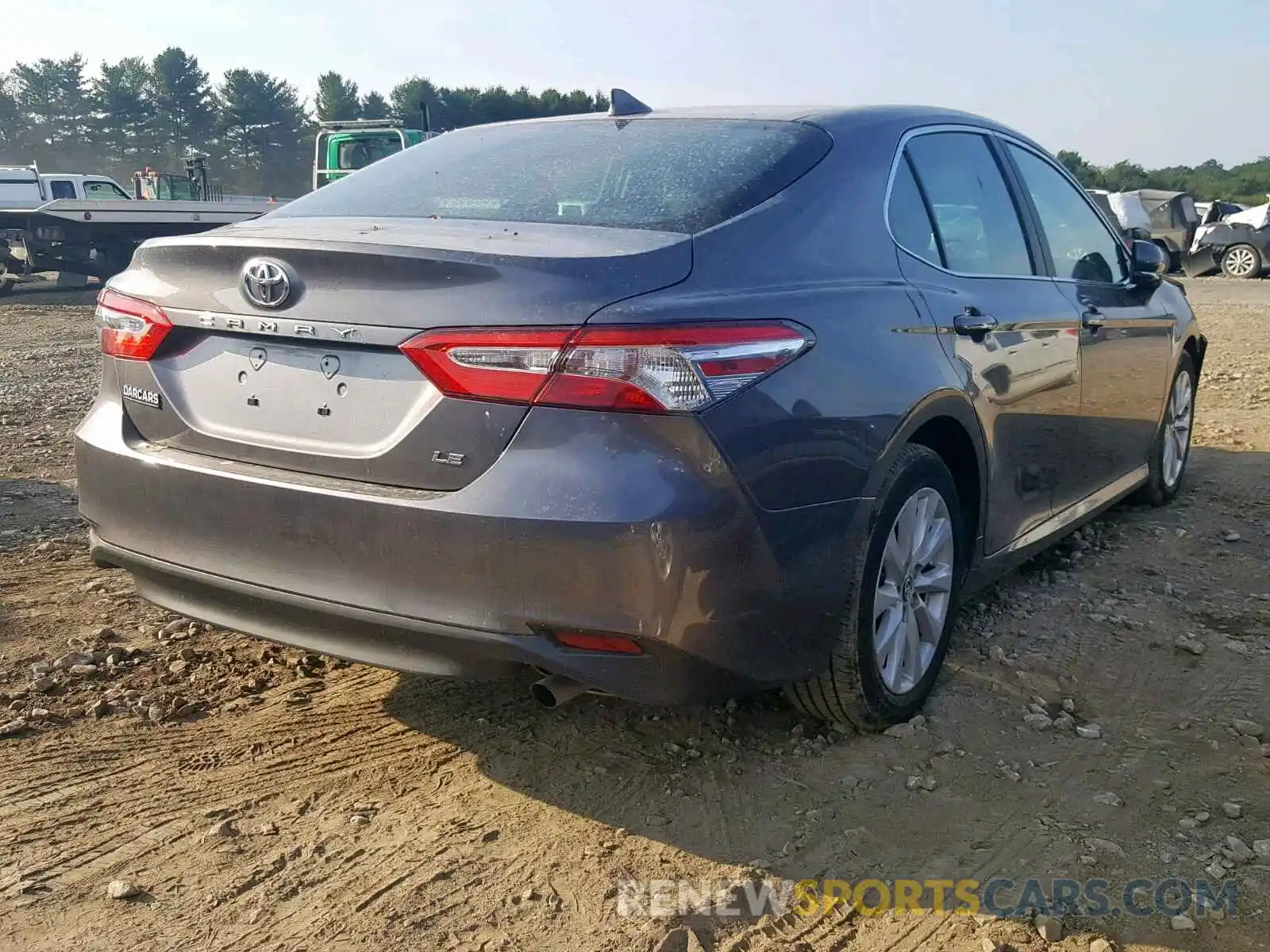 4 Photograph of a damaged car 4T1B11HK7KU762248 TOYOTA CAMRY 2019