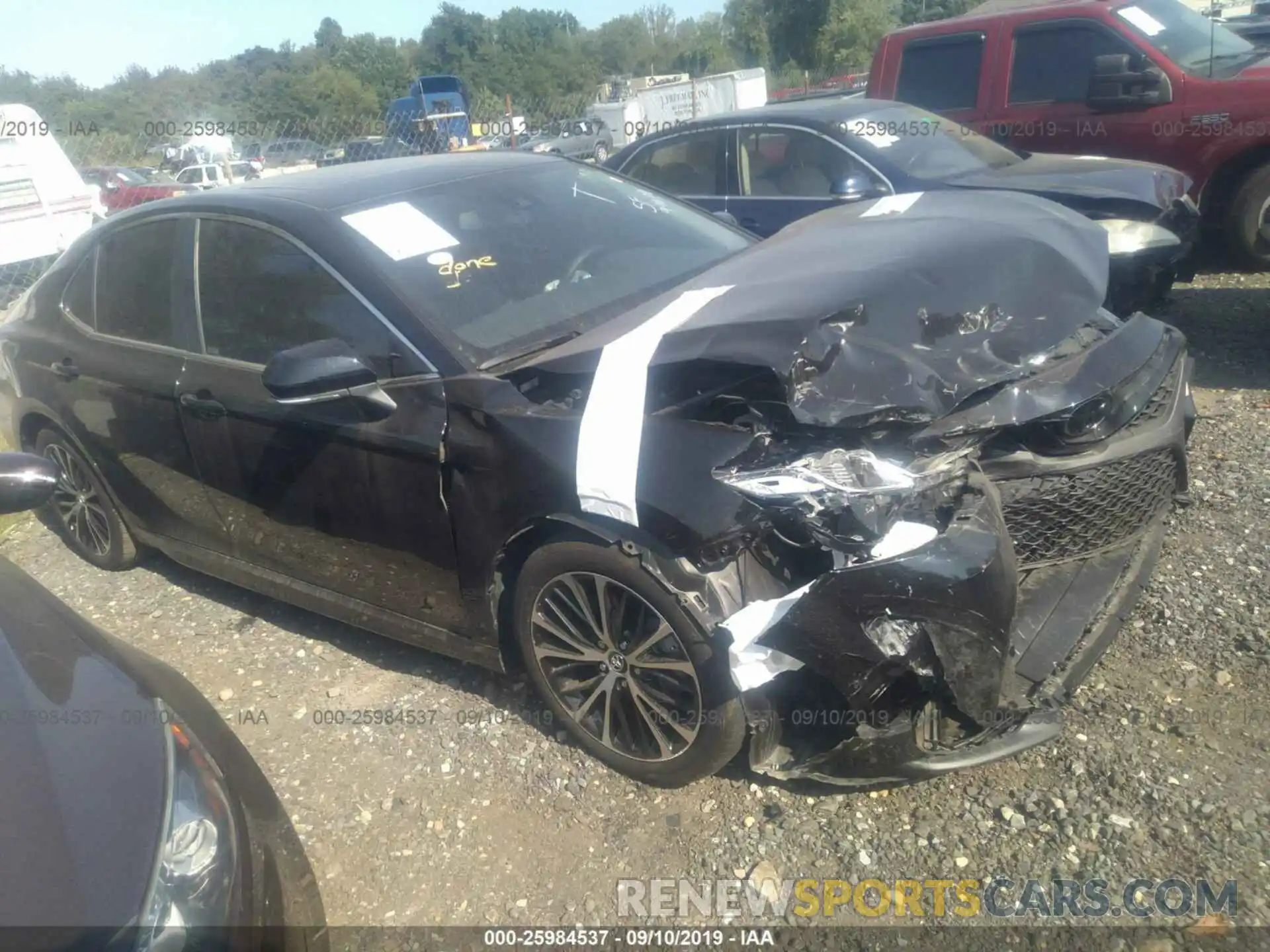 1 Photograph of a damaged car 4T1B11HK7KU764064 TOYOTA CAMRY 2019