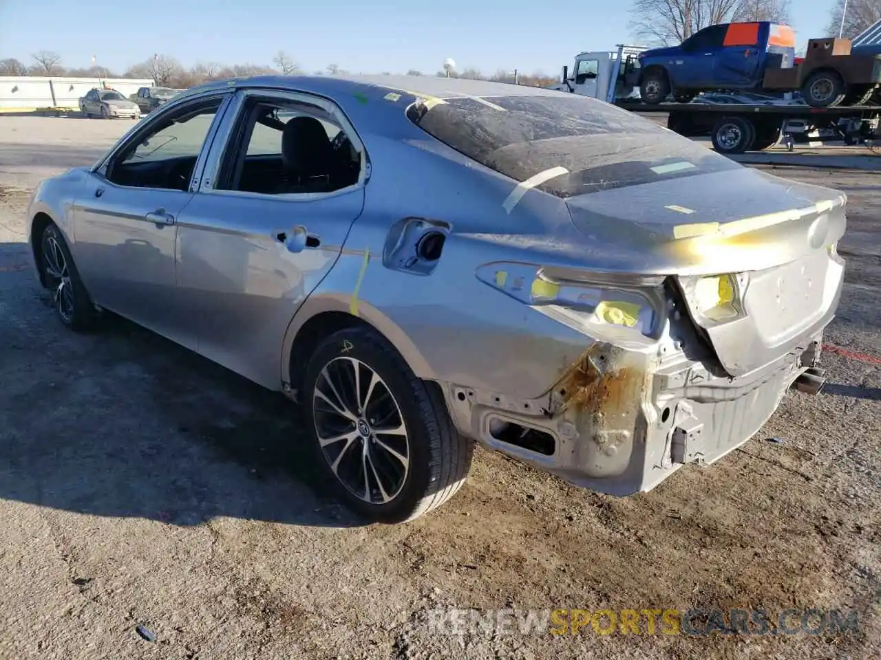 3 Photograph of a damaged car 4T1B11HK7KU765375 TOYOTA CAMRY 2019