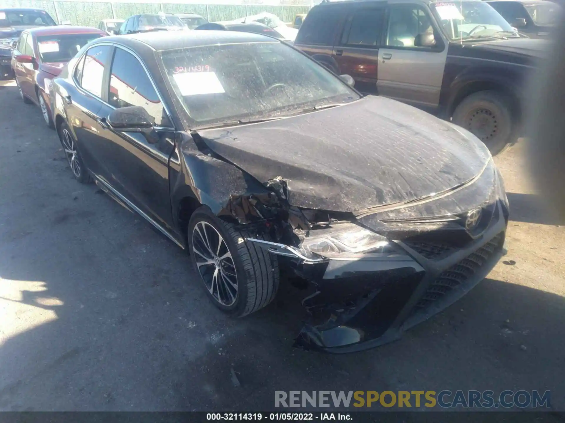 1 Photograph of a damaged car 4T1B11HK7KU765859 TOYOTA CAMRY 2019