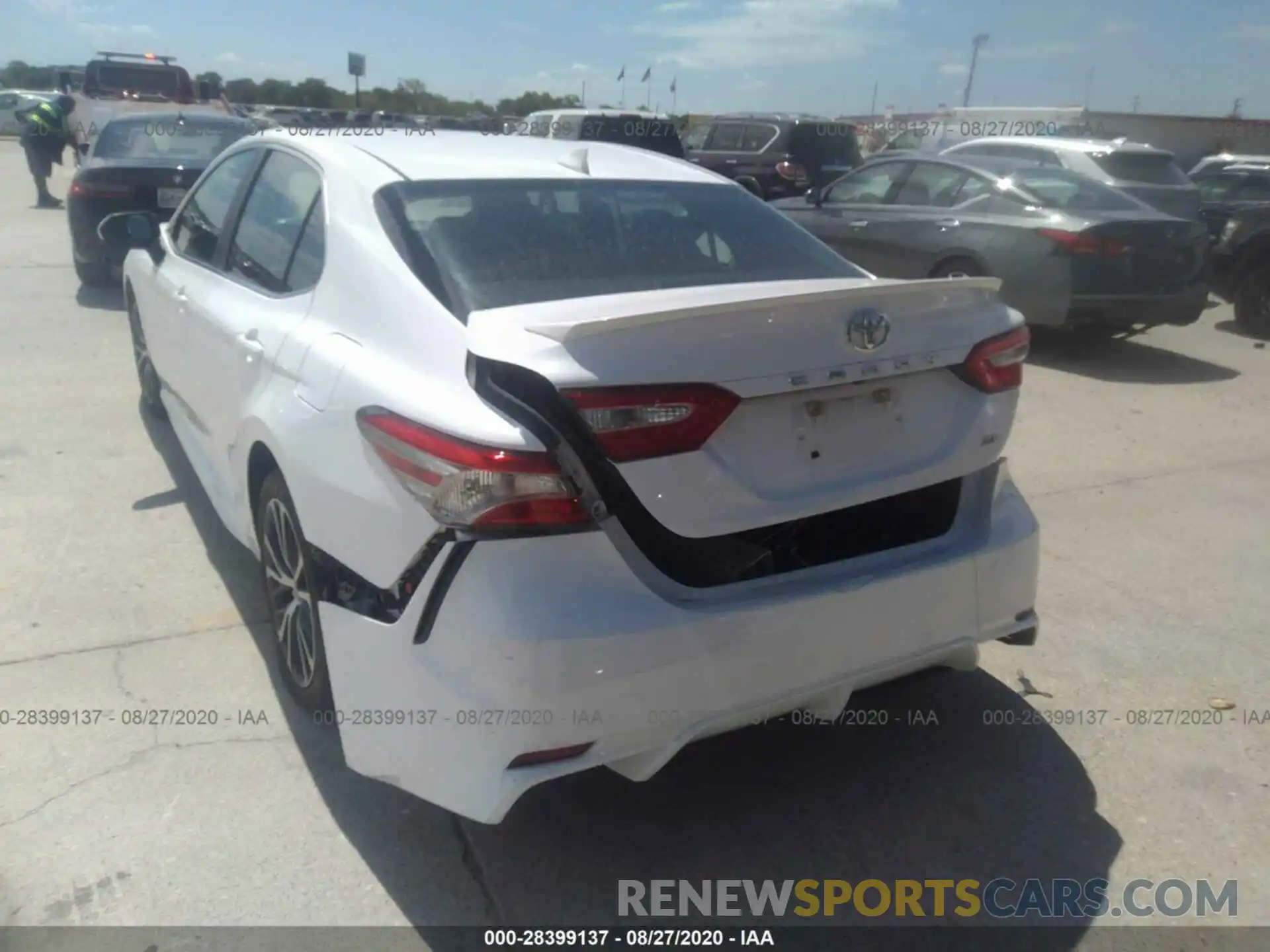 6 Photograph of a damaged car 4T1B11HK7KU766350 TOYOTA CAMRY 2019