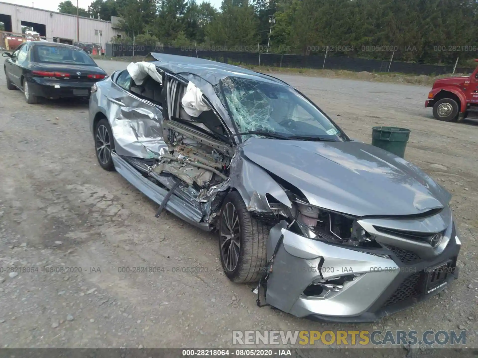 6 Photograph of a damaged car 4T1B11HK7KU766476 TOYOTA CAMRY 2019