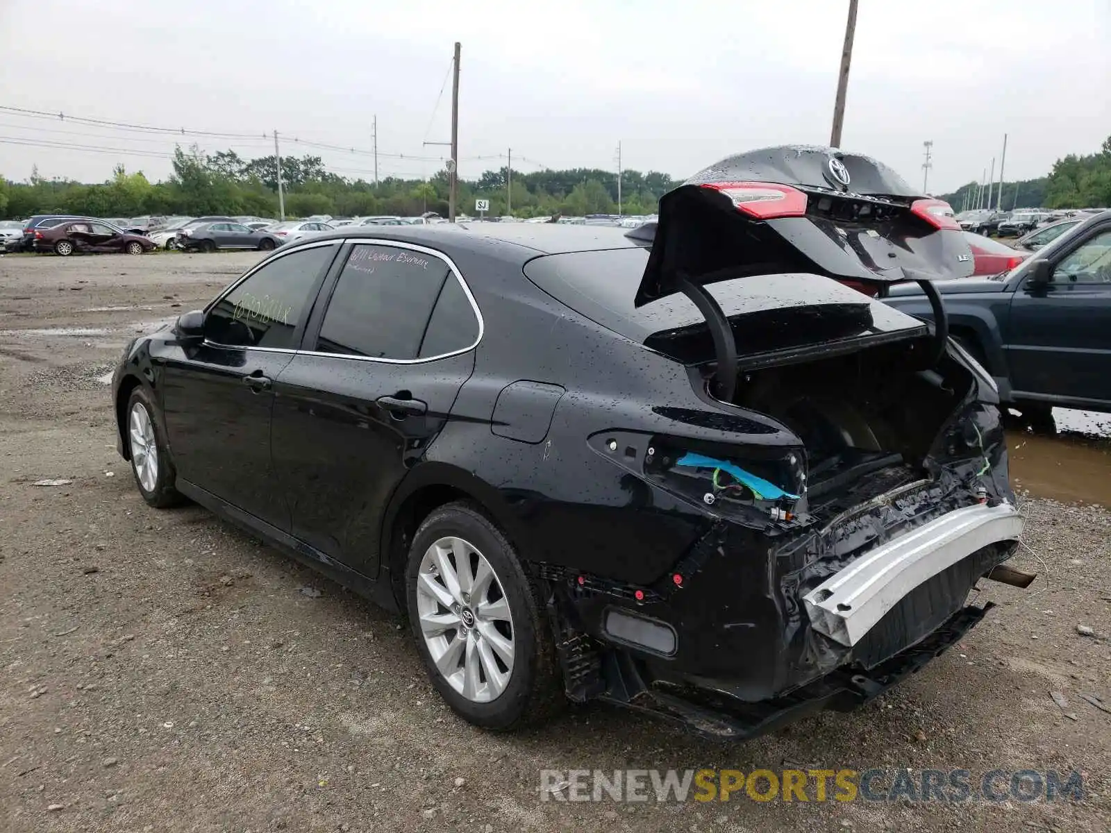 3 Photograph of a damaged car 4T1B11HK7KU767112 TOYOTA CAMRY 2019