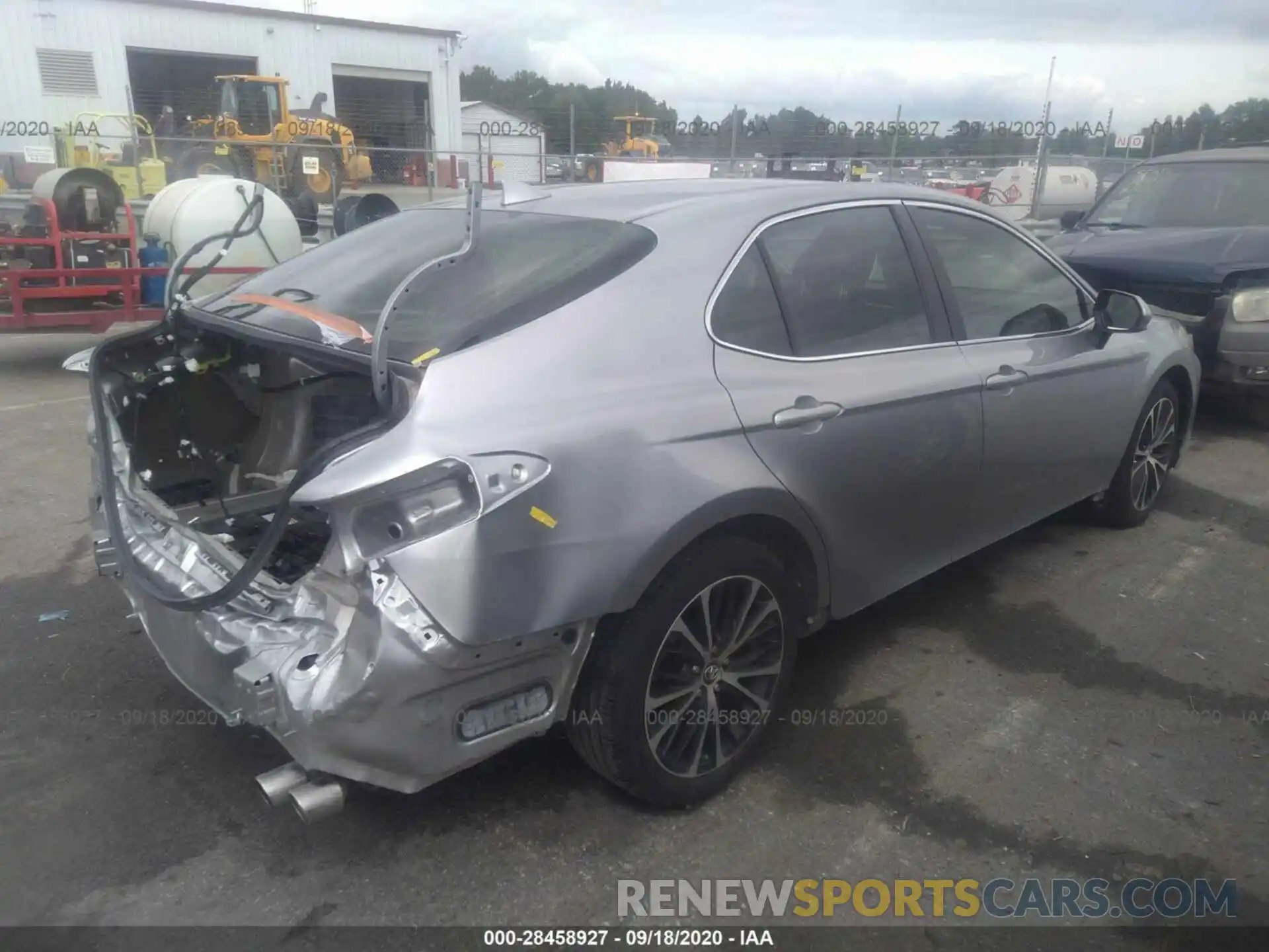 4 Photograph of a damaged car 4T1B11HK7KU767269 TOYOTA CAMRY 2019