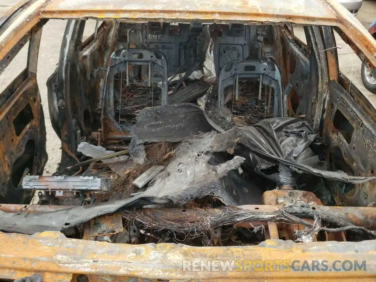 10 Photograph of a damaged car 4T1B11HK7KU767577 TOYOTA CAMRY 2019