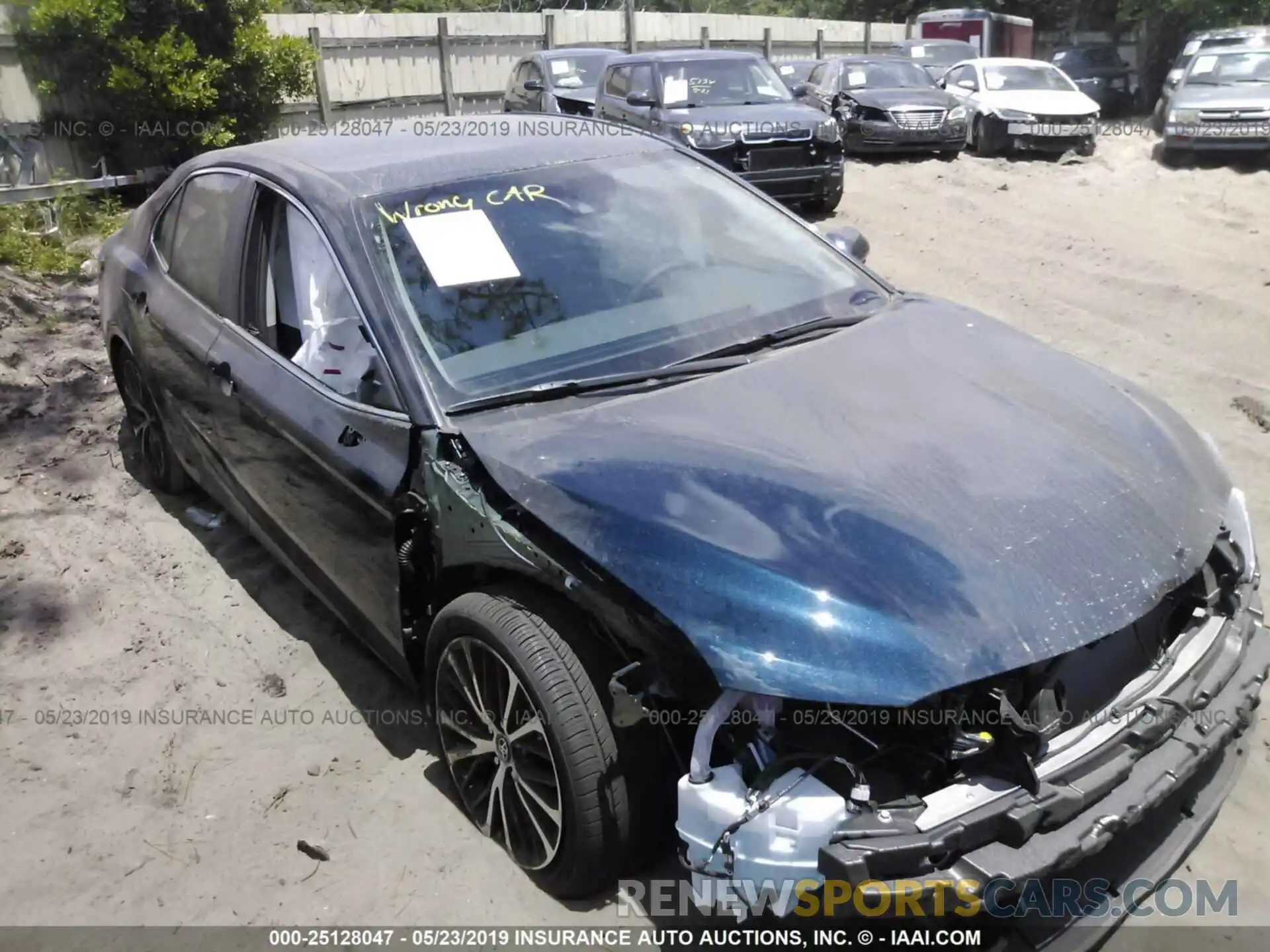 1 Photograph of a damaged car 4T1B11HK7KU768955 TOYOTA CAMRY 2019