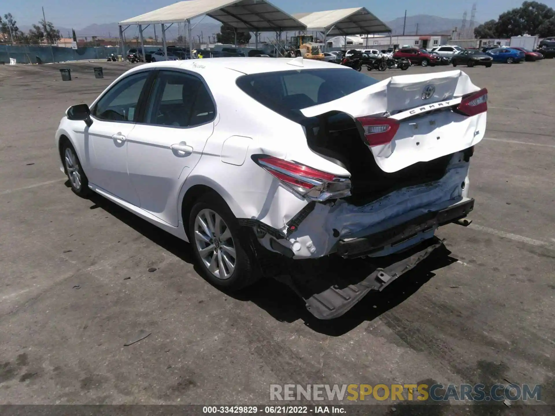 3 Photograph of a damaged car 4T1B11HK7KU770415 TOYOTA CAMRY 2019