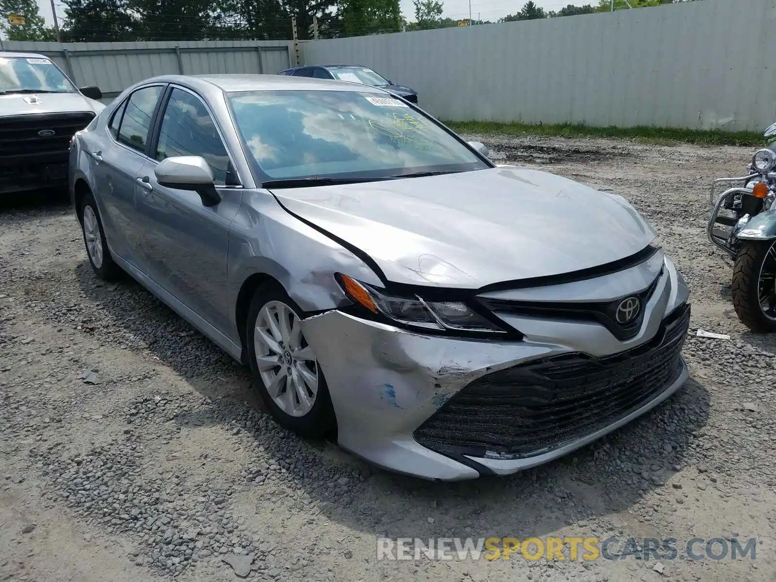 1 Photograph of a damaged car 4T1B11HK7KU770673 TOYOTA CAMRY 2019