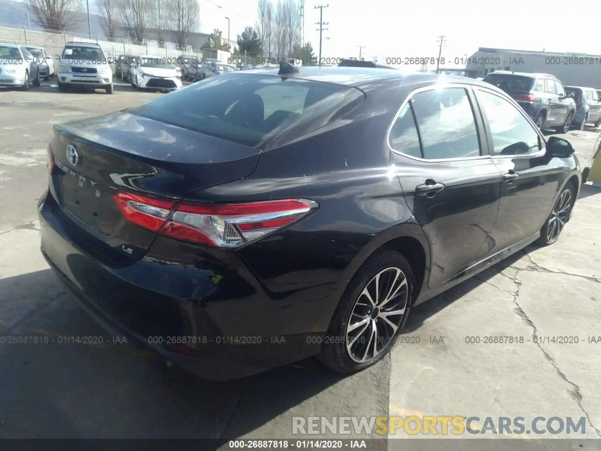 4 Фотография поврежденного автомобиля 4T1B11HK7KU772049 TOYOTA CAMRY 2019