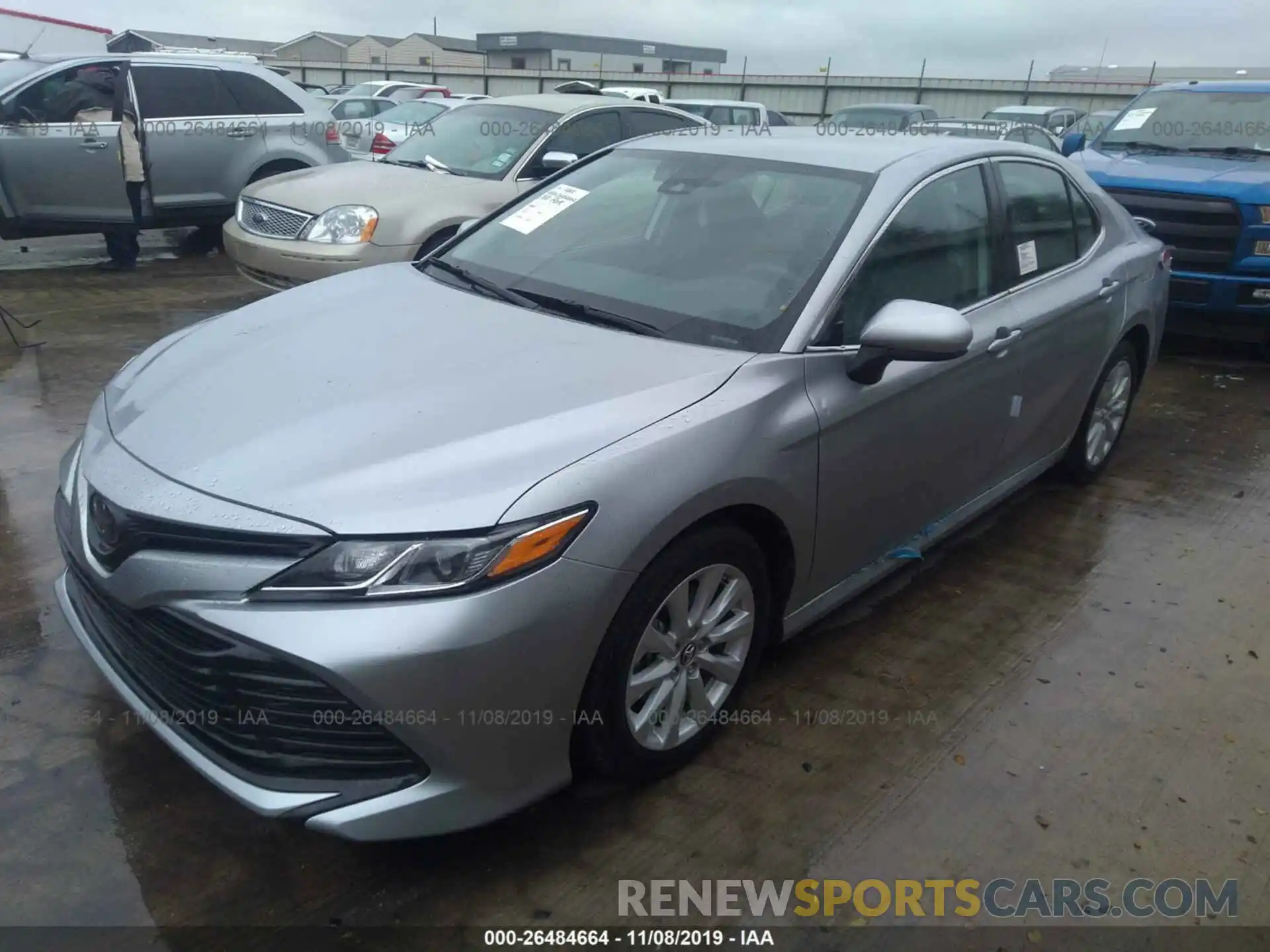 2 Photograph of a damaged car 4T1B11HK7KU772245 TOYOTA CAMRY 2019