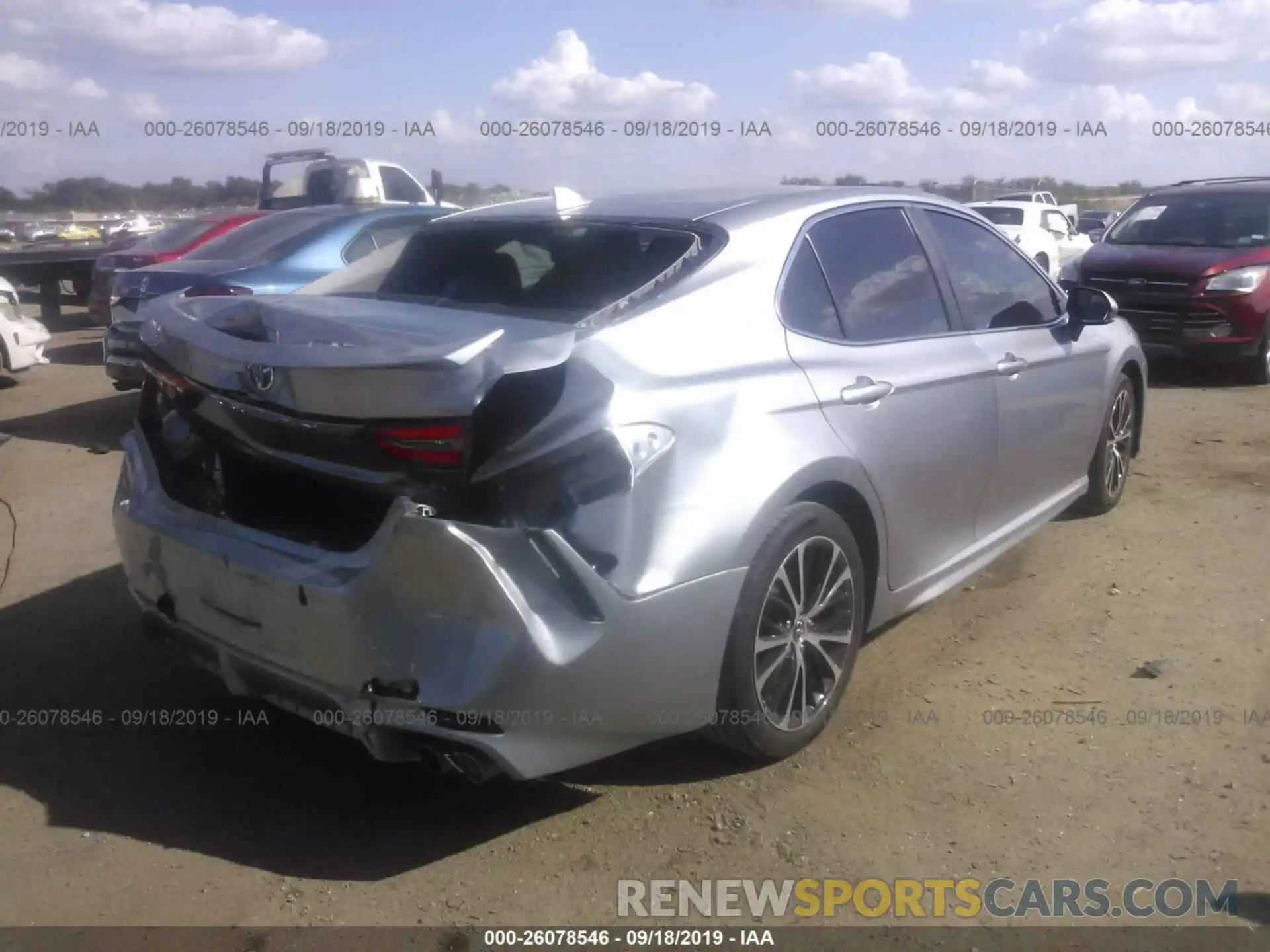 4 Photograph of a damaged car 4T1B11HK7KU772987 TOYOTA CAMRY 2019