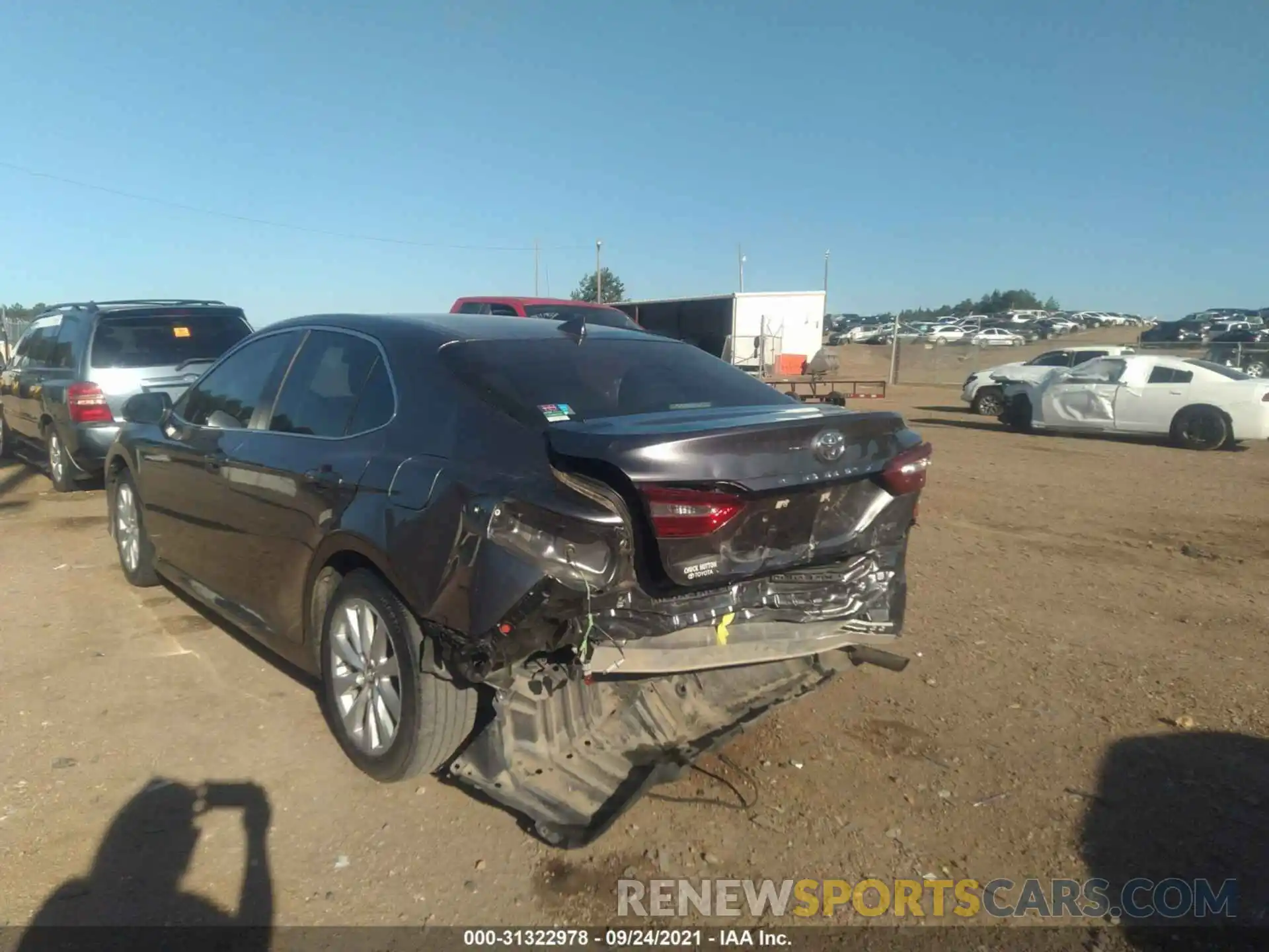 3 Photograph of a damaged car 4T1B11HK7KU772990 TOYOTA CAMRY 2019