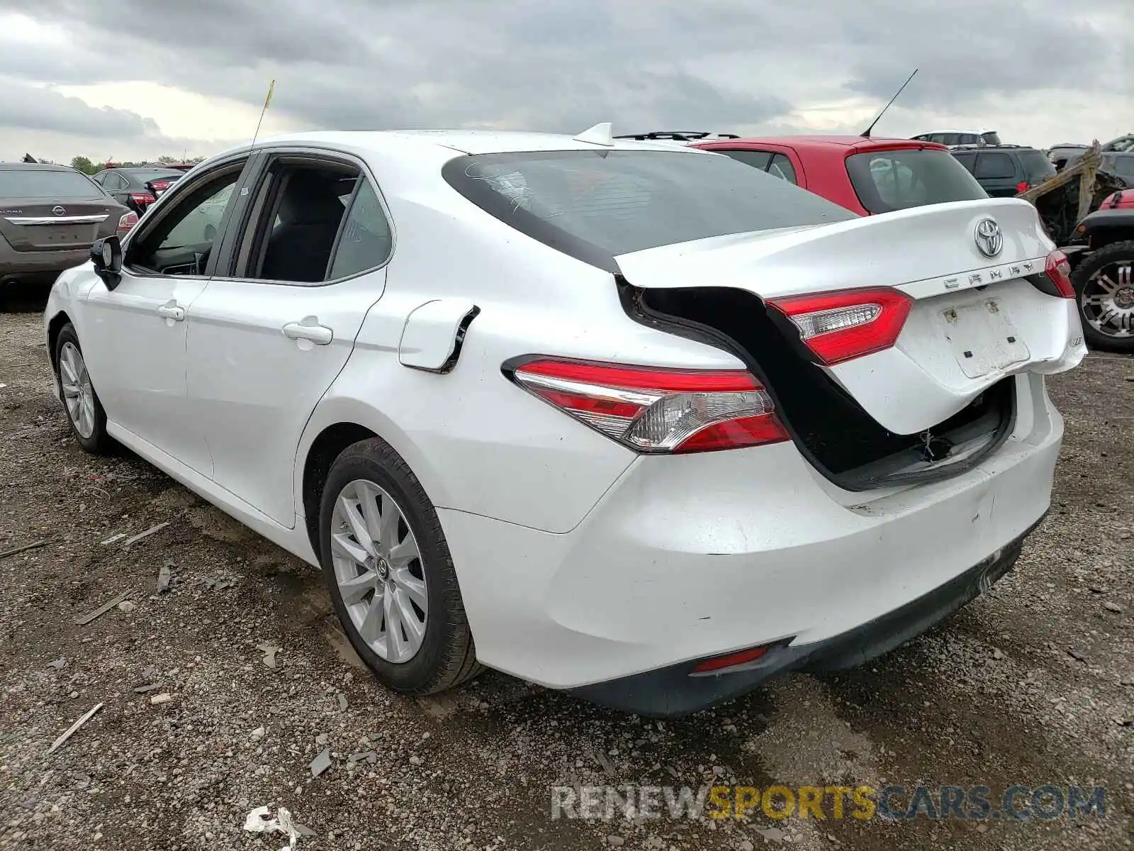 3 Photograph of a damaged car 4T1B11HK7KU773976 TOYOTA CAMRY 2019