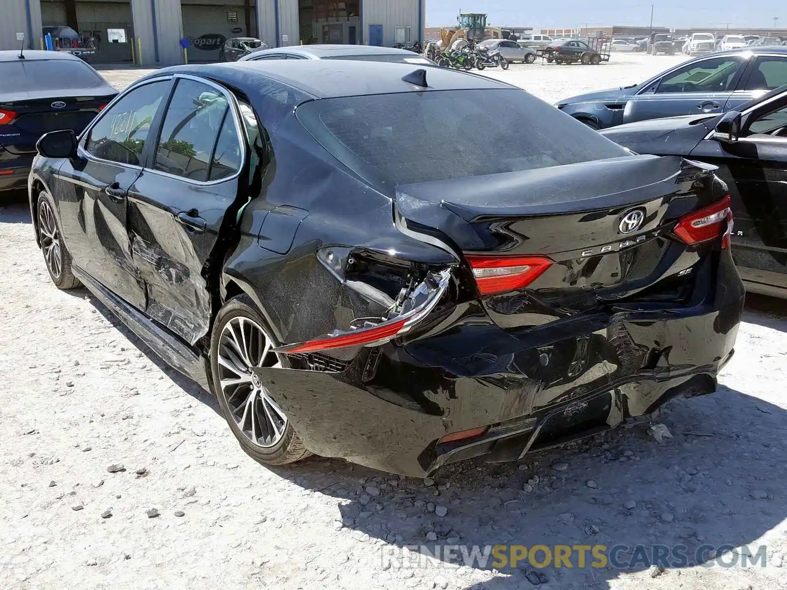 3 Photograph of a damaged car 4T1B11HK7KU774397 TOYOTA CAMRY 2019