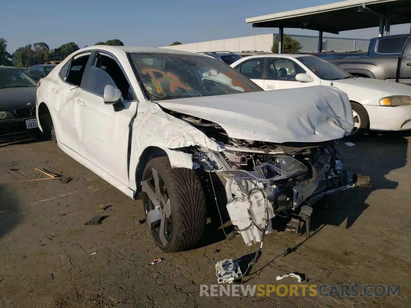 1 Photograph of a damaged car 4T1B11HK7KU774738 TOYOTA CAMRY 2019