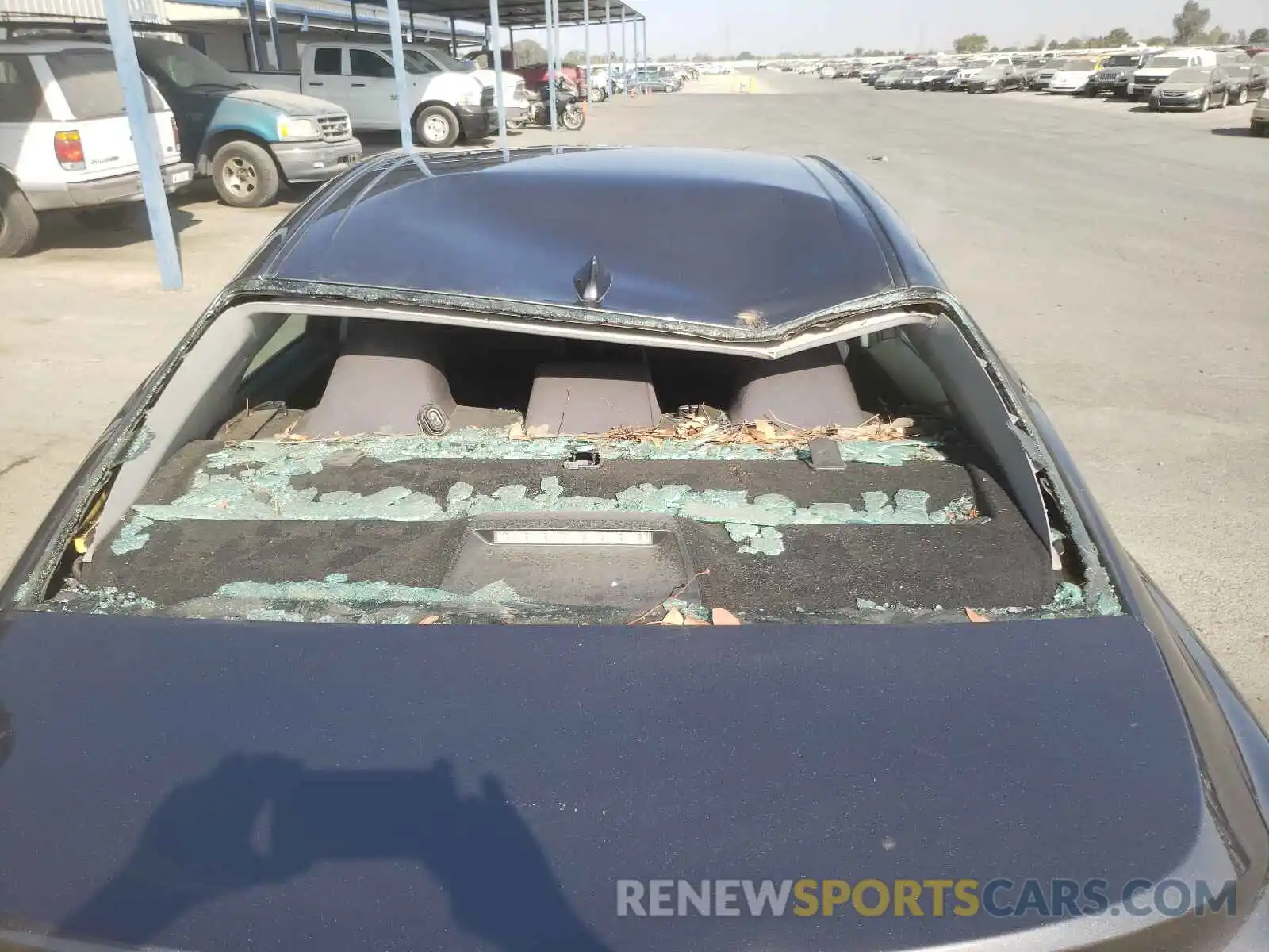 9 Photograph of a damaged car 4T1B11HK7KU775985 TOYOTA CAMRY 2019