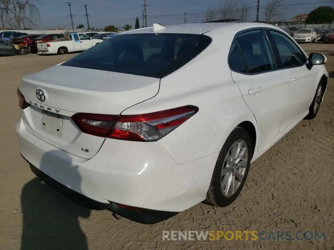 4 Photograph of a damaged car 4T1B11HK7KU776246 TOYOTA CAMRY 2019